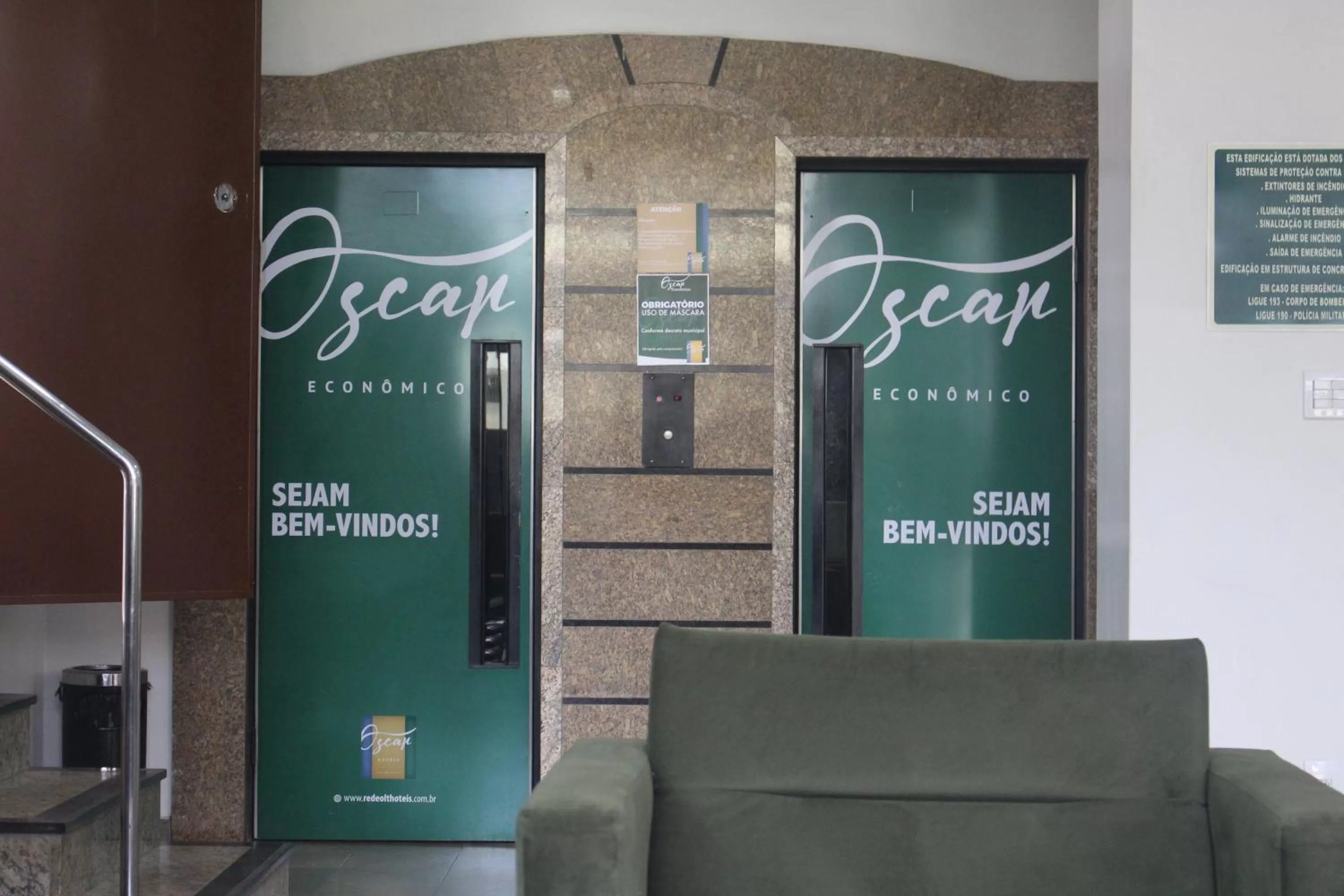 Lobby or reception in Hotel Oscar Econômico Montes Claros