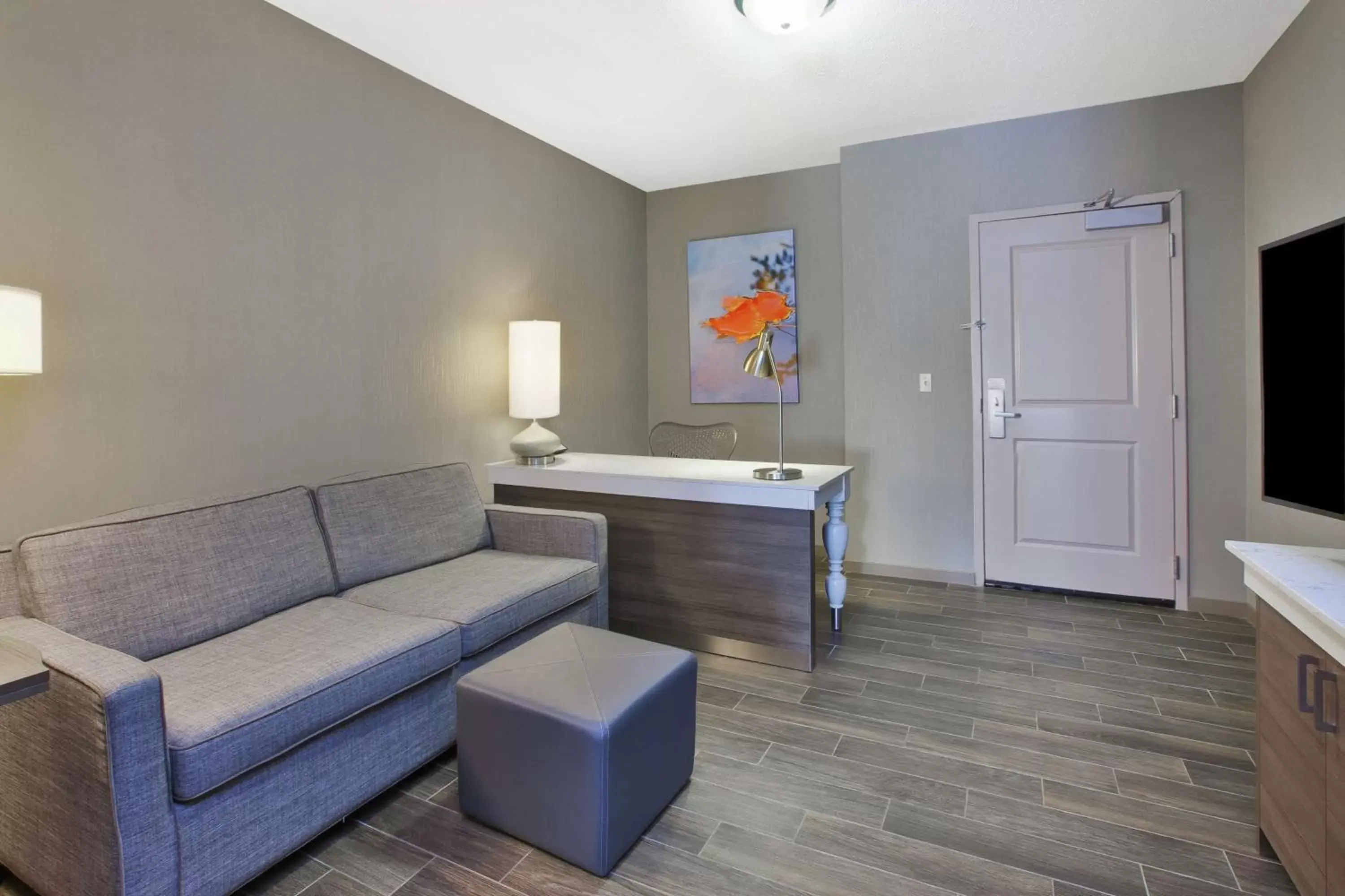 Living room, Seating Area in Hilton Garden Inn Chesterton