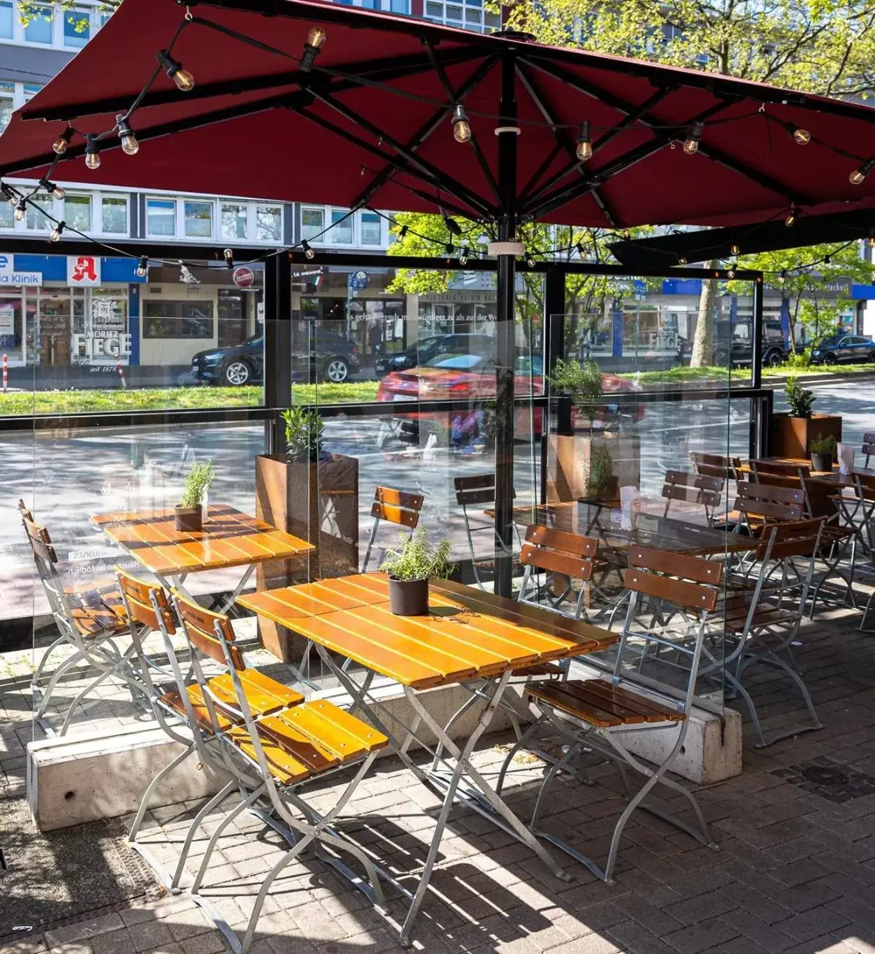 Garden view, Restaurant/Places to Eat in art Hotel Tucholsky