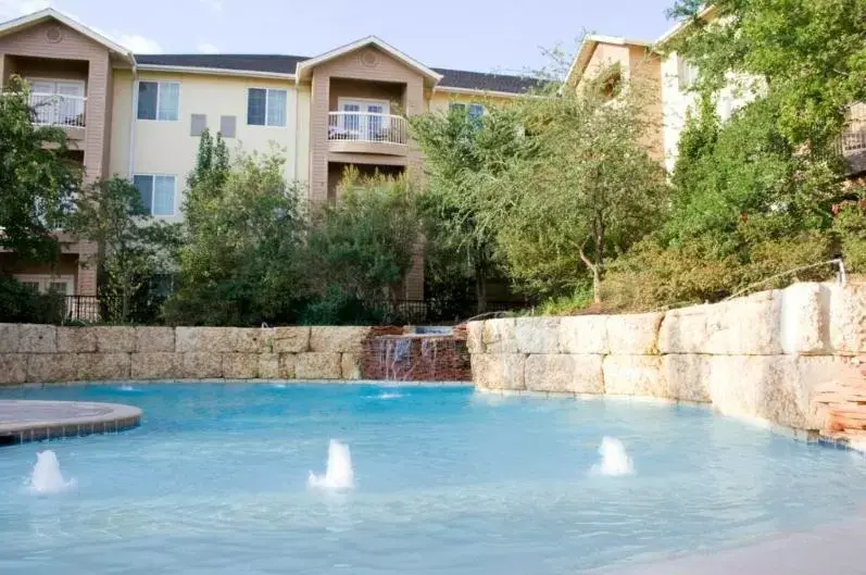 Swimming Pool in Best Western Lubbock West Inn & Suites