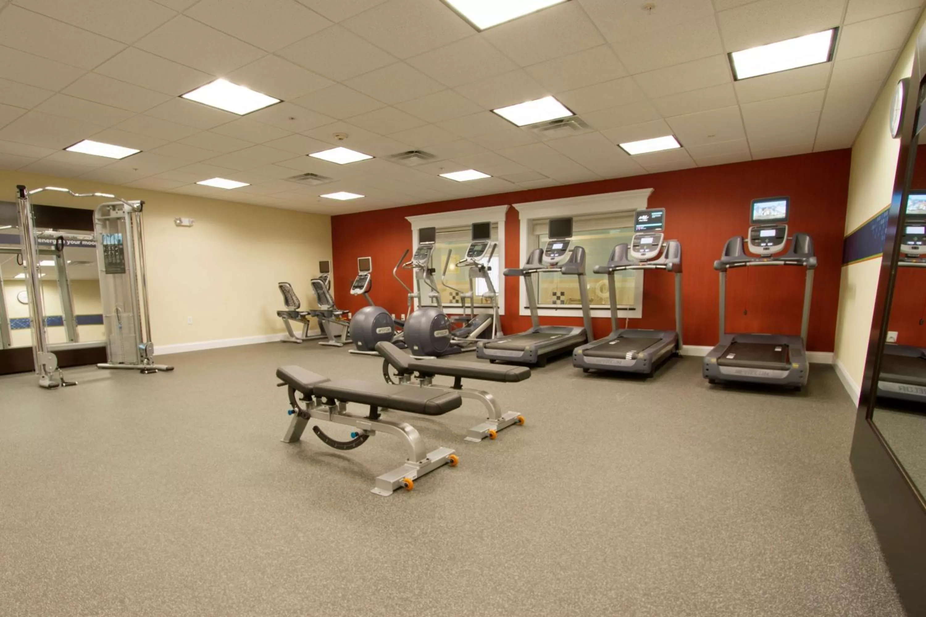 Fitness centre/facilities in Hampton Inn Bangor