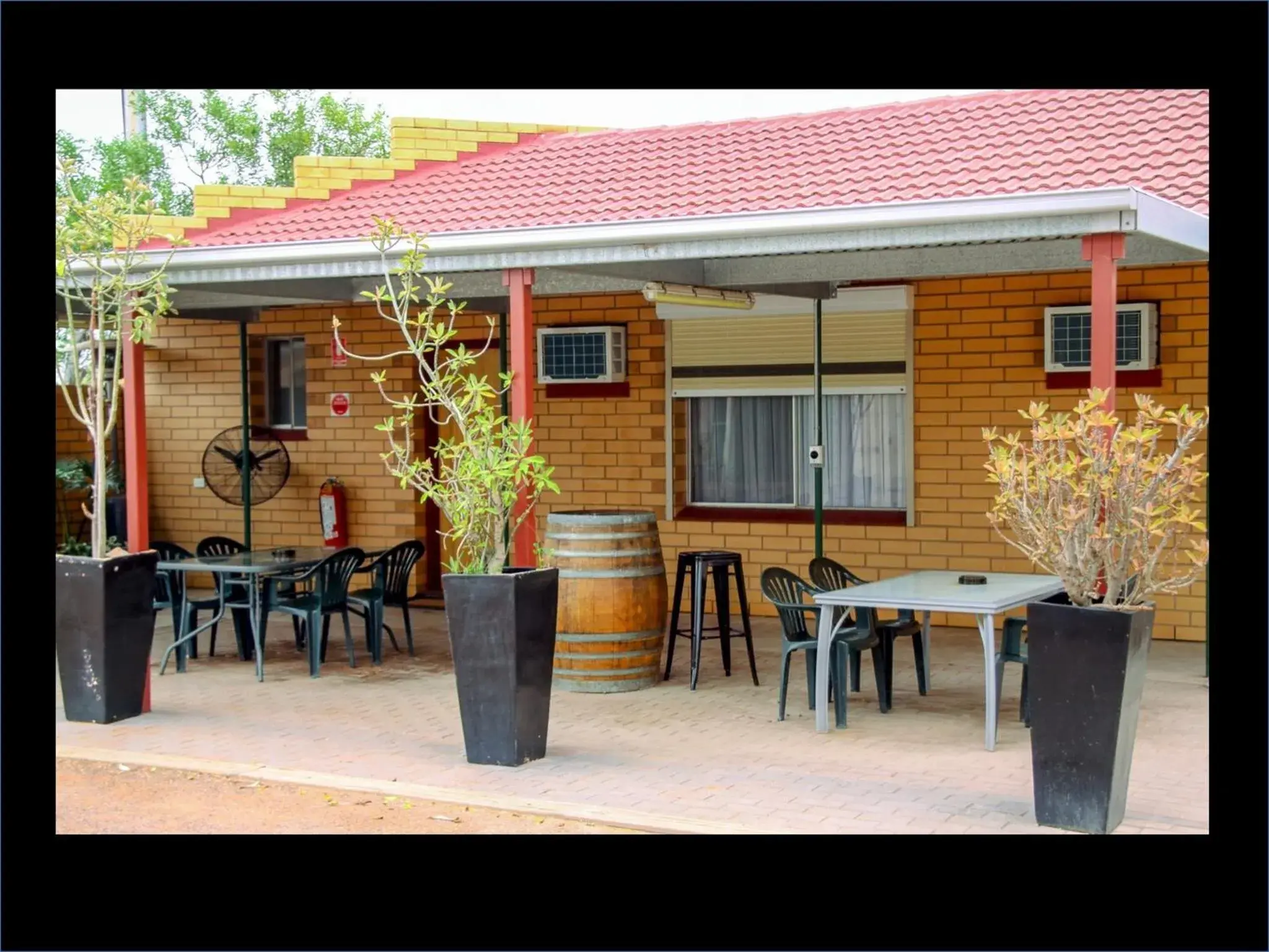 Patio in Pampas Motel Port Augusta