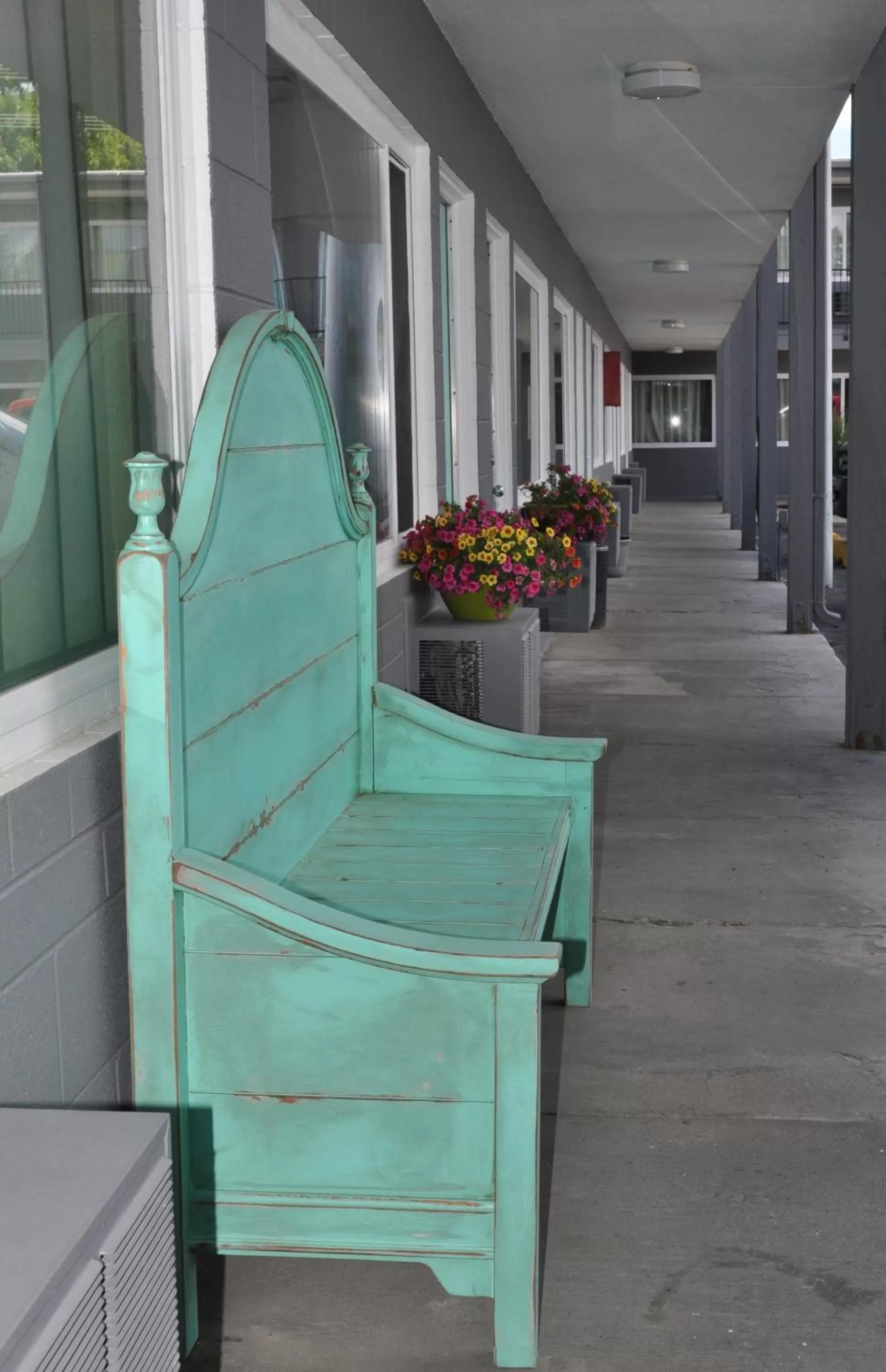 Property building in Budget Inn Express Helena