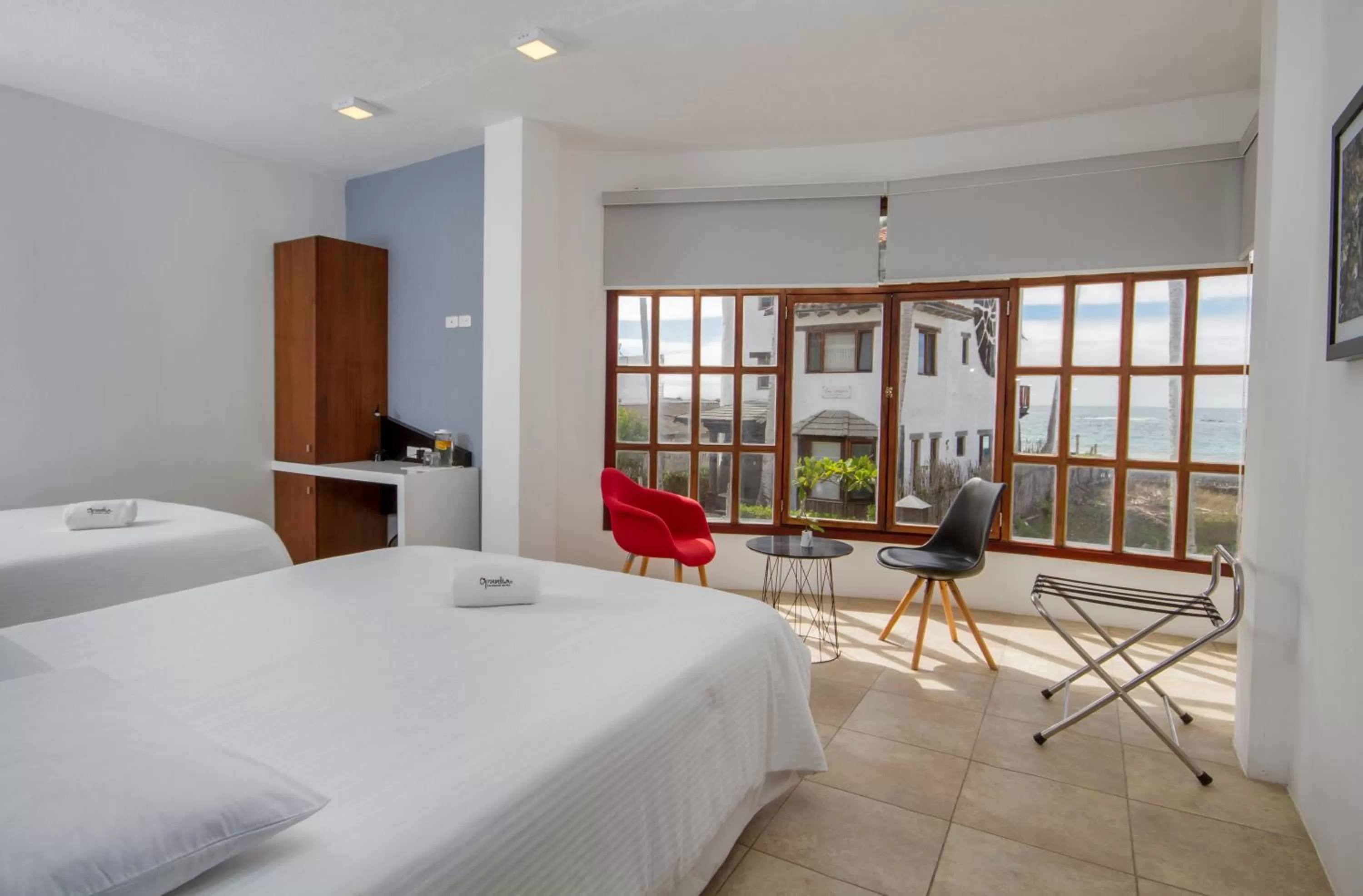 Beach, Bed in Hotel Volcano