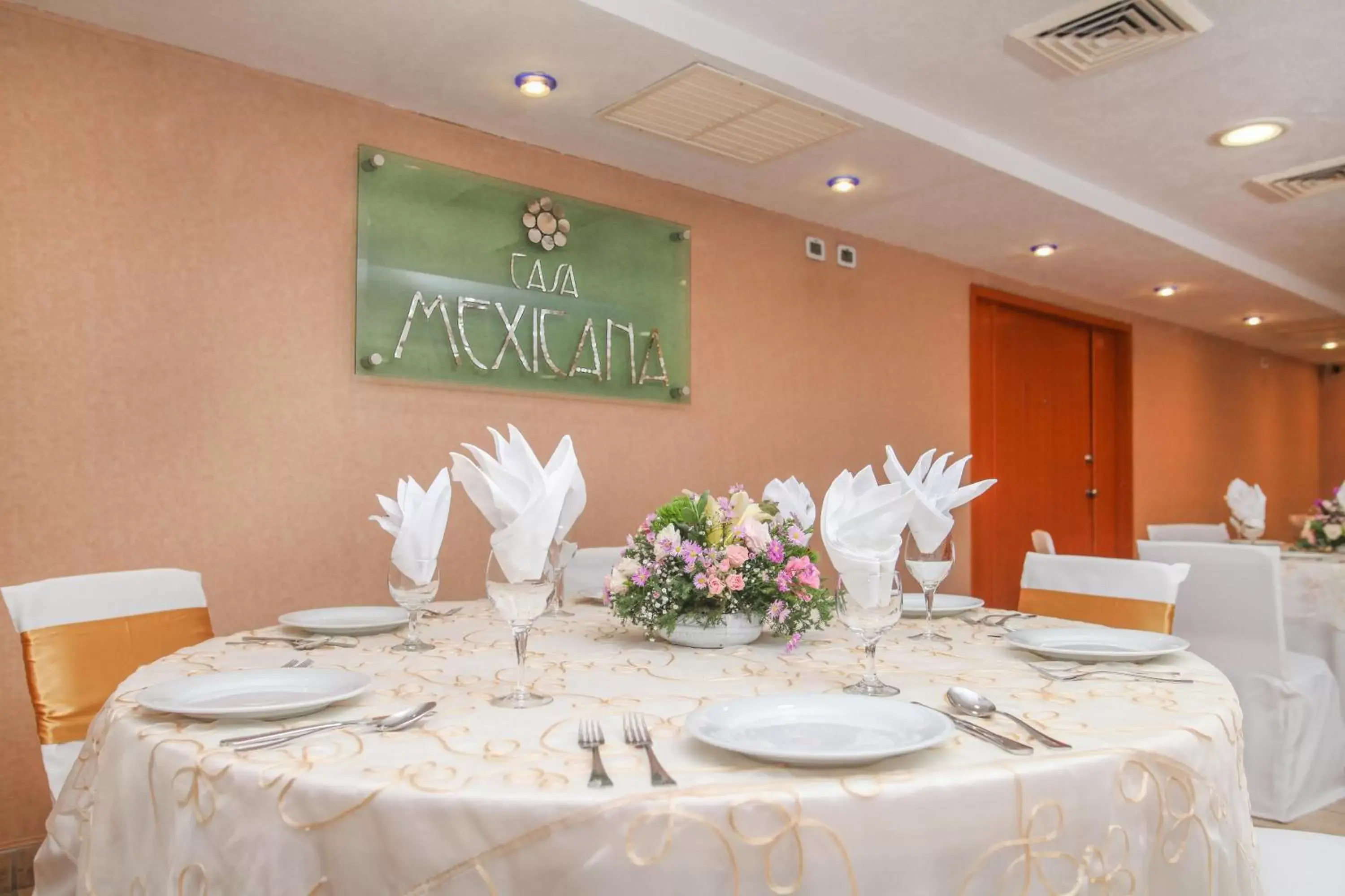 Meeting/conference room, Restaurant/Places to Eat in Casa Mexicana Cozumel