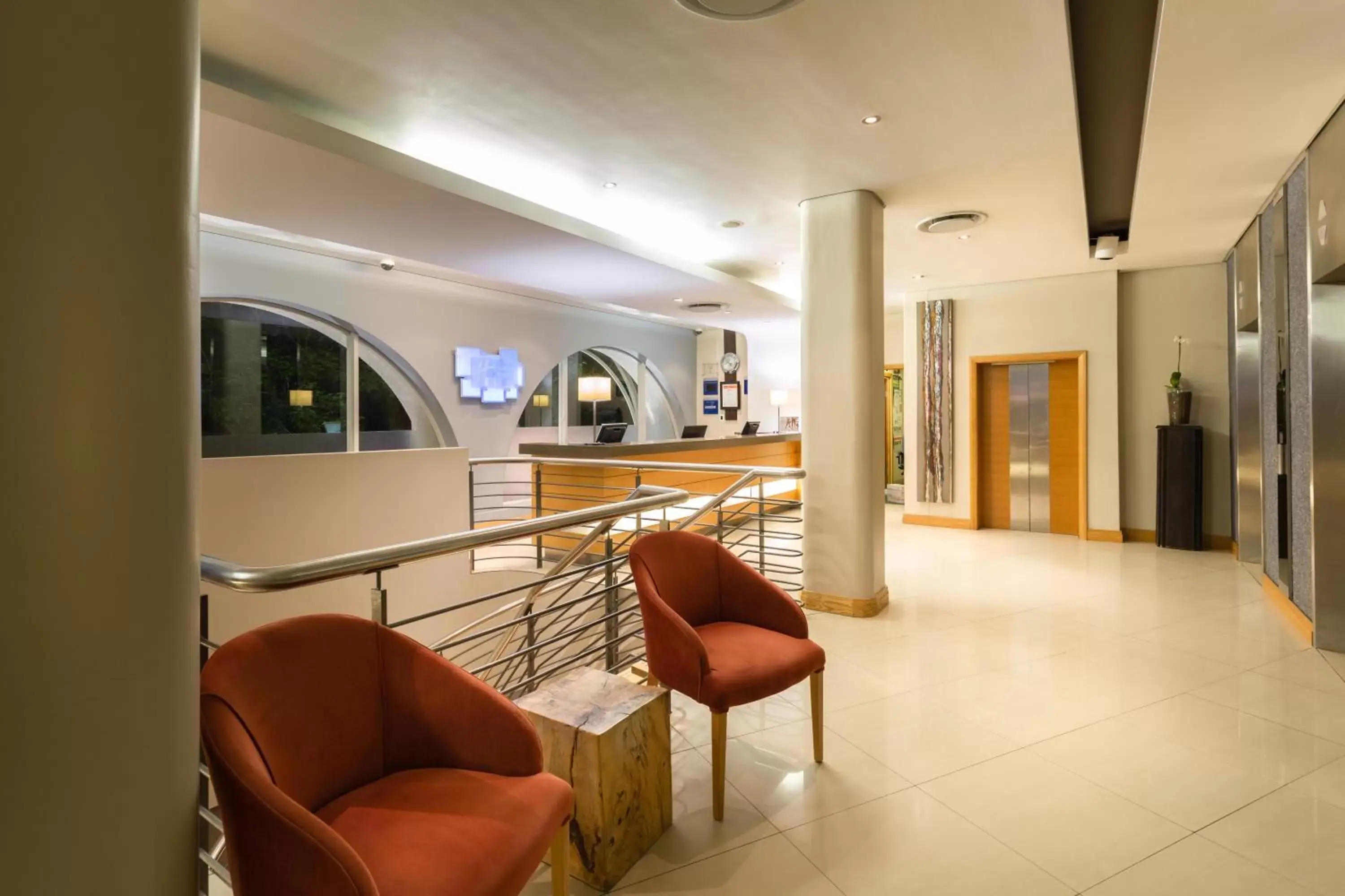 Property building, Lobby/Reception in Holiday Inn Express Cape Town City Centre, an IHG Hotel