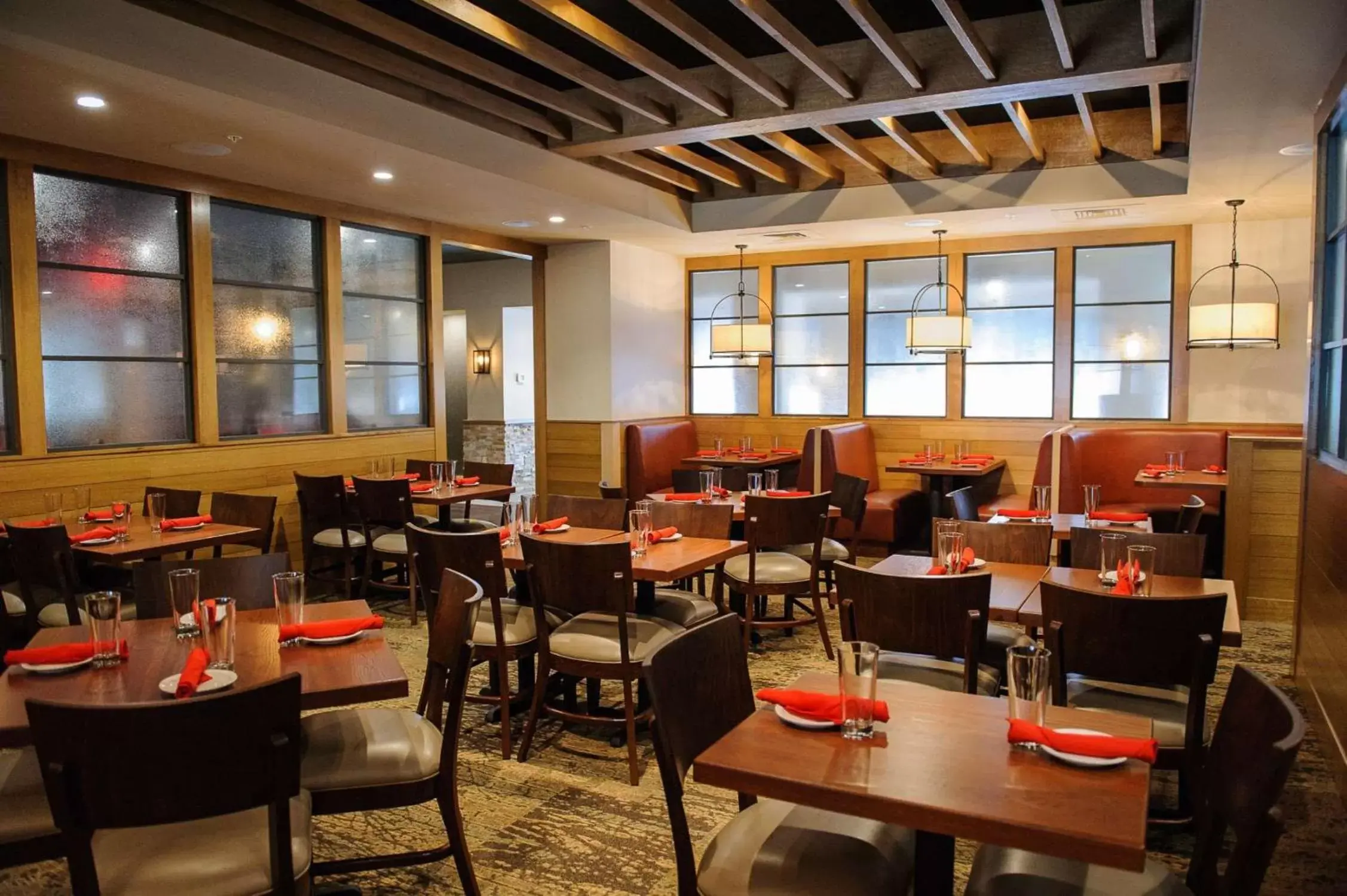 Restaurant/Places to Eat in DoubleTree Suites by Hilton Mount Laurel