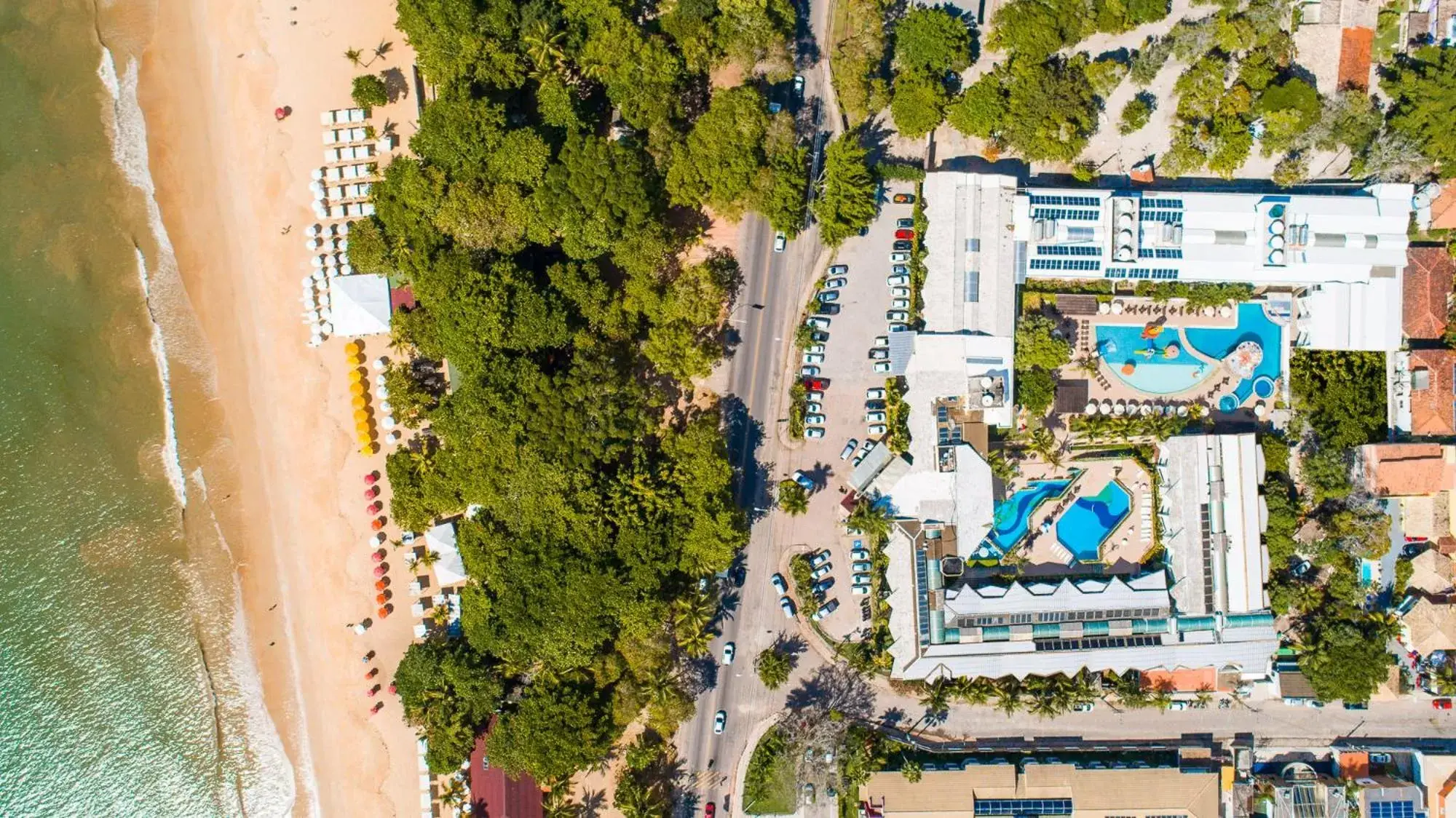 Bird's eye view in Portal Beach - Rede Soberano Bird's eye view in Portal Beach - Rede Soberano