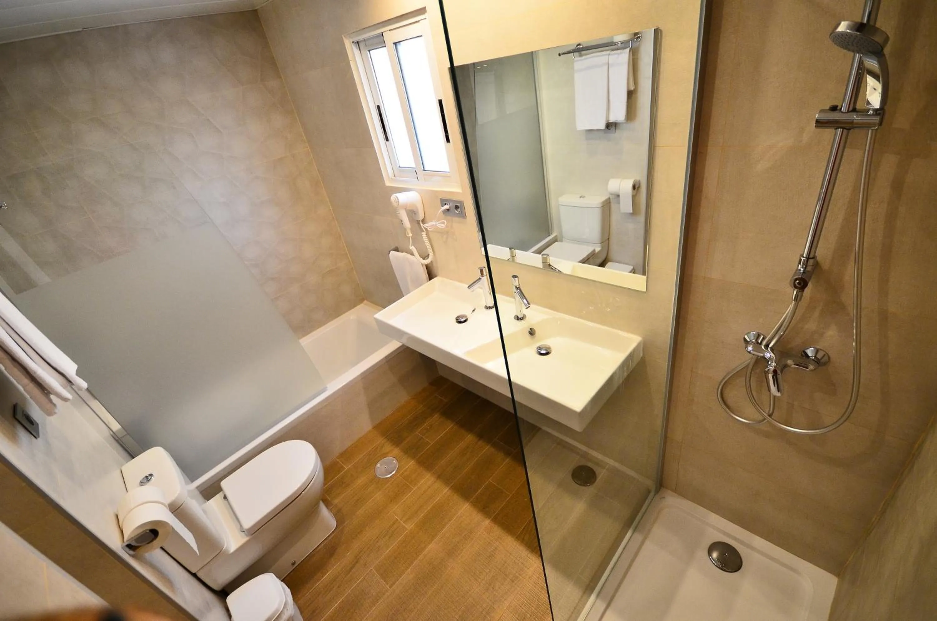 Toilet in Hotel Olympus