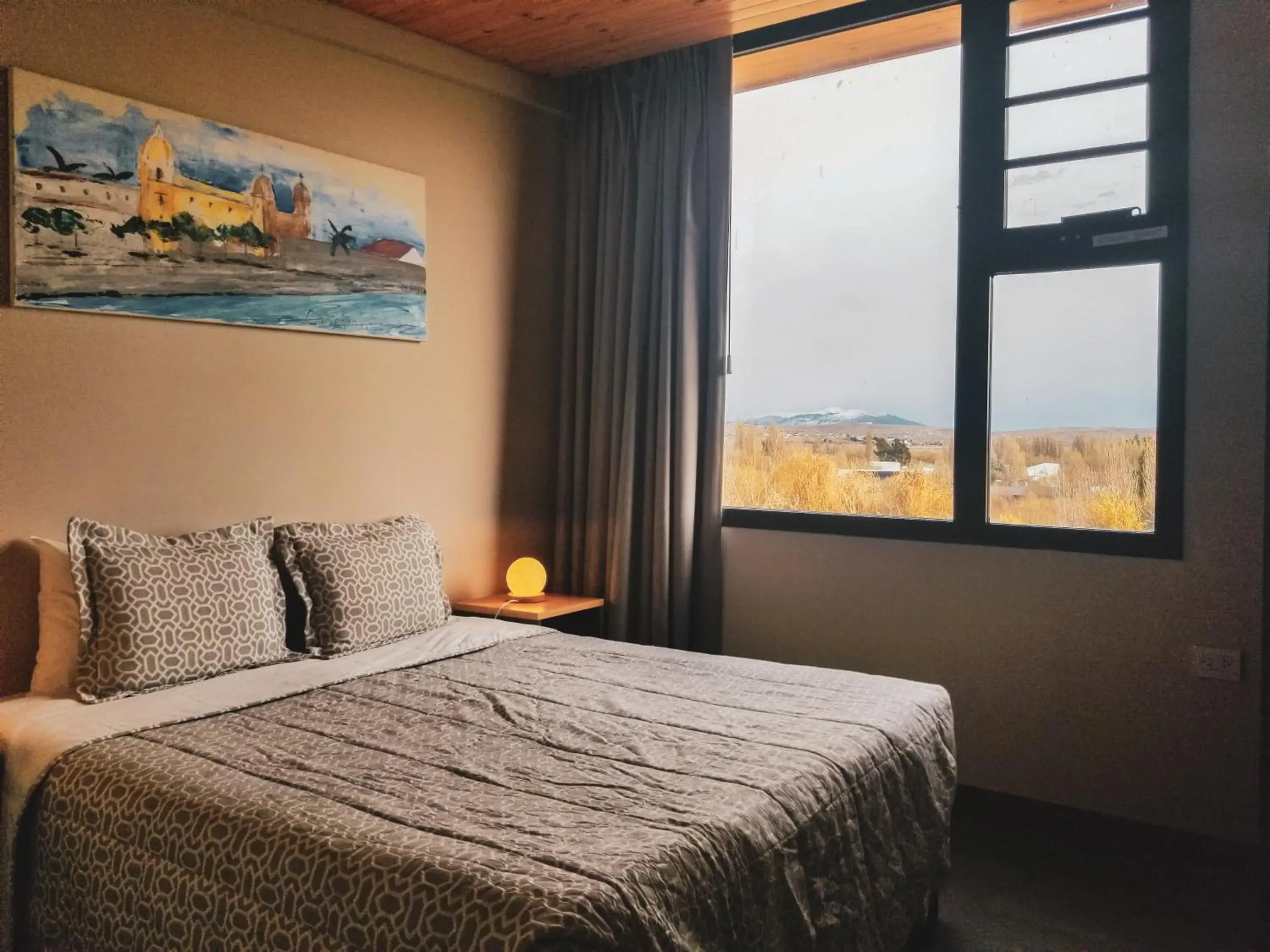 Double Room with Mountain View in America del Sur Hostel Calafate