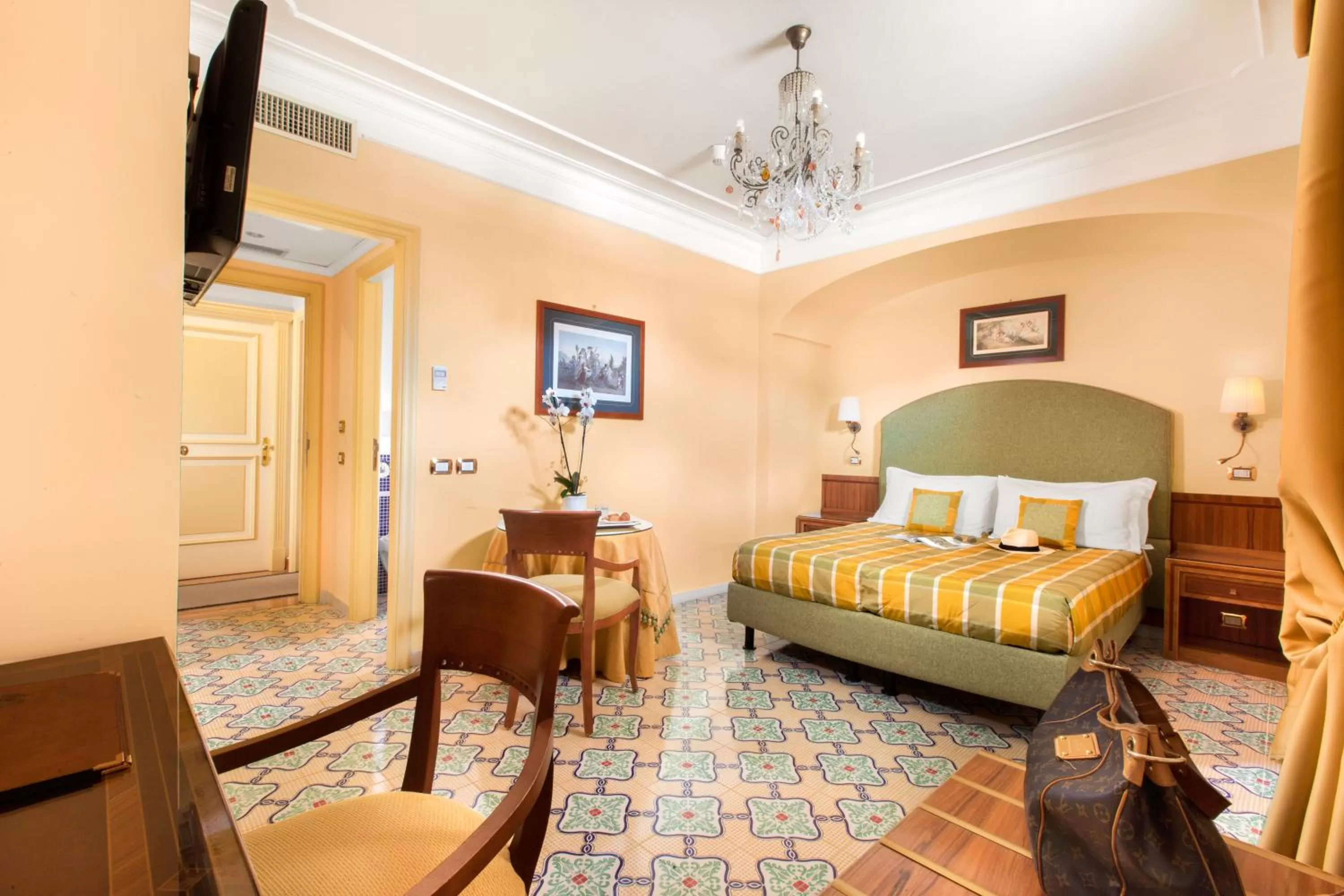 Photo of the whole room, Bed in Hotel Antiche Mura