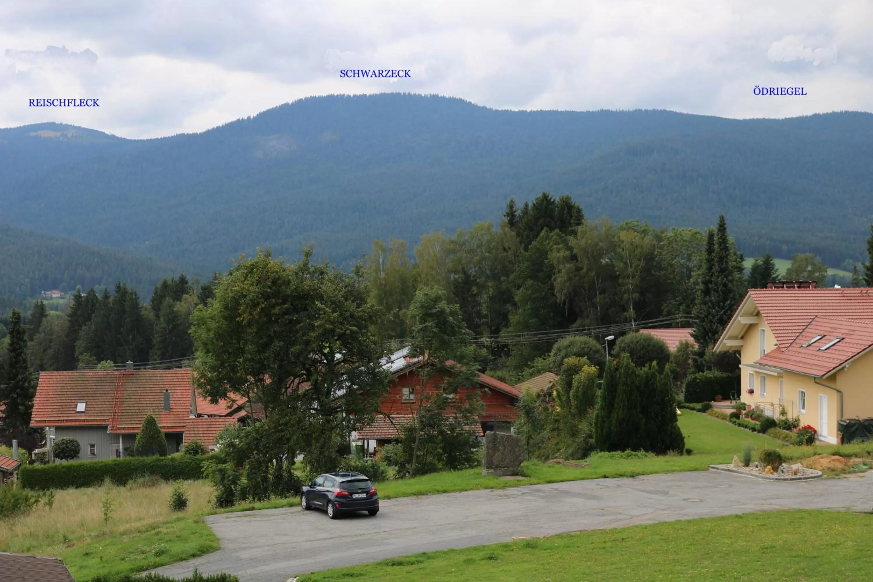 Mountain view in GarniHotel - Arberblick