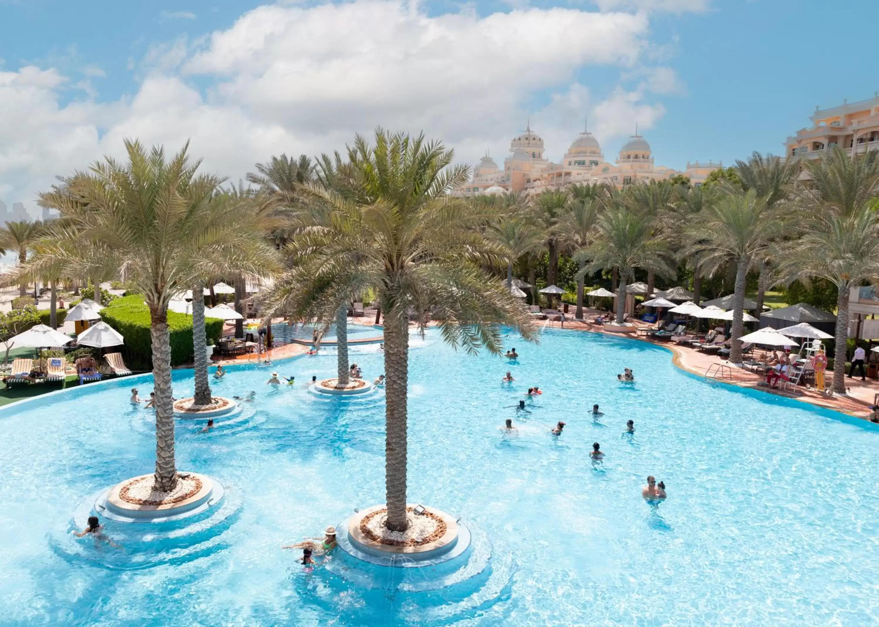 Swimming Pool in Kempinski Hotel & Residences Palm Jumeirah