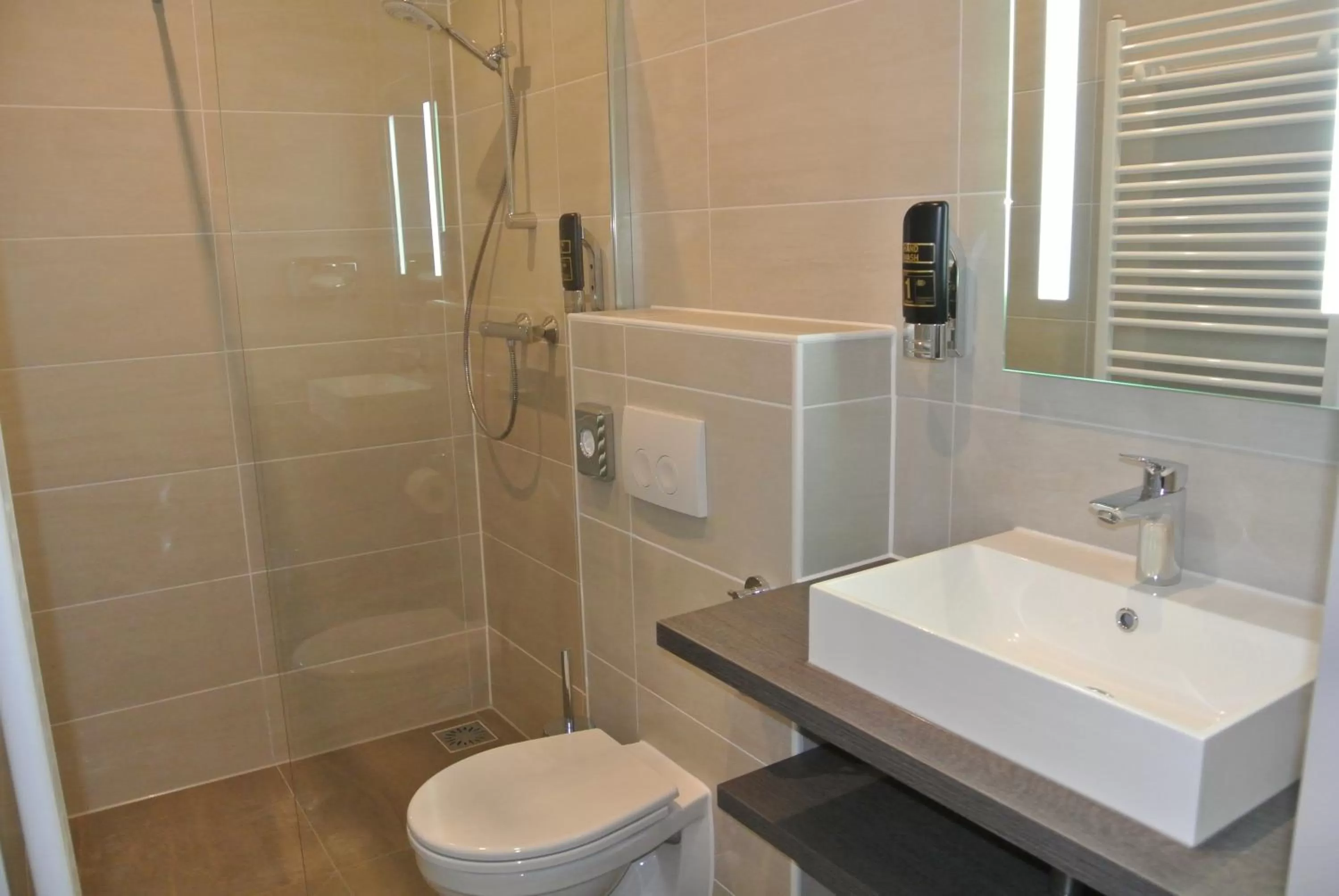 Bathroom in Best Western Hotel Den Haag