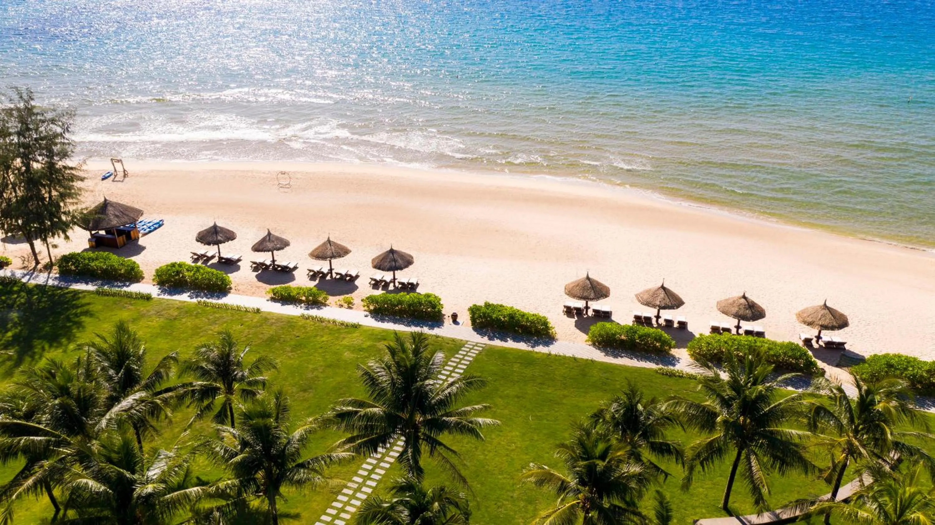 Beach in Radisson Blu Resort Phu Quoc