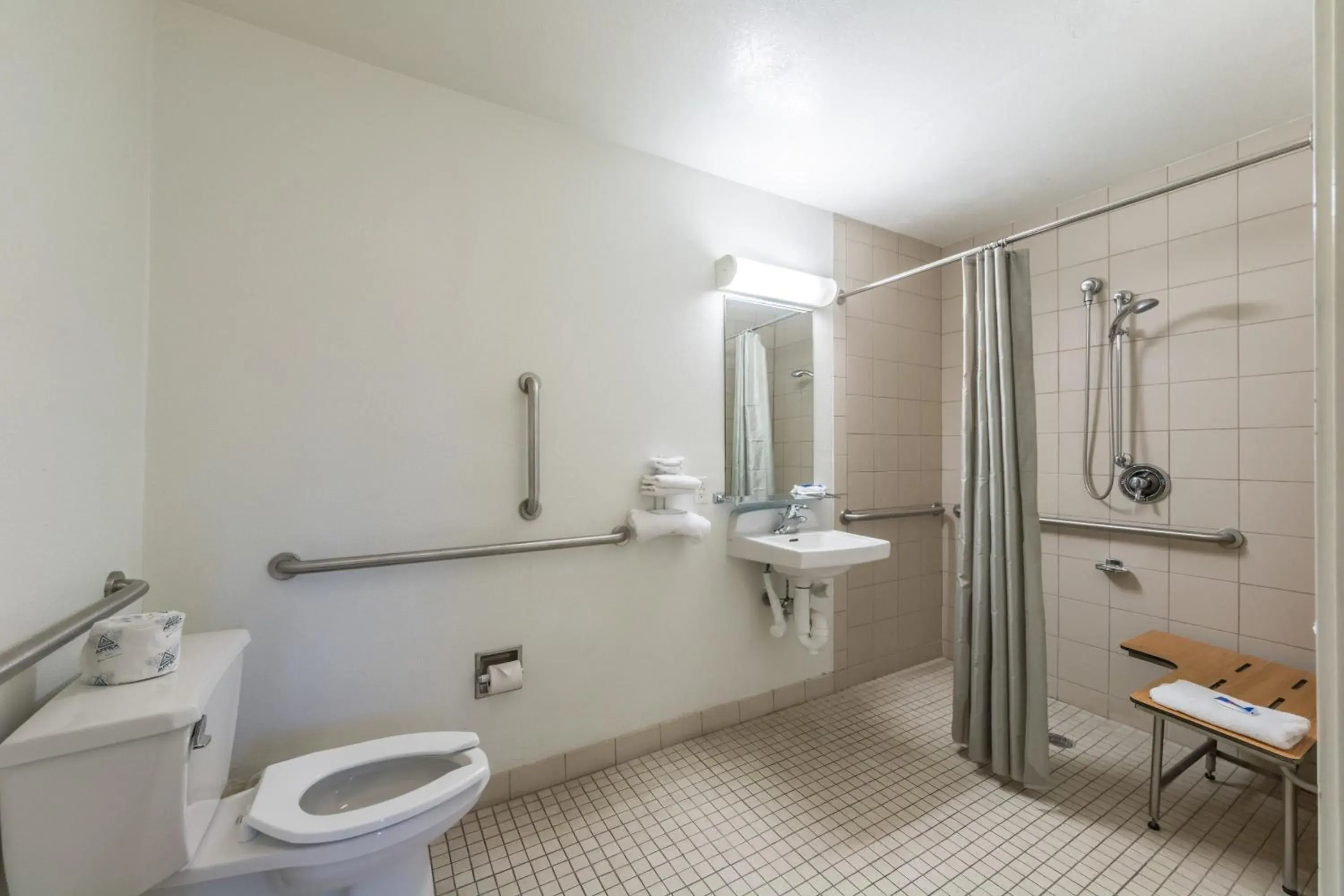 Bathroom in Motel 6-Victoria, TX