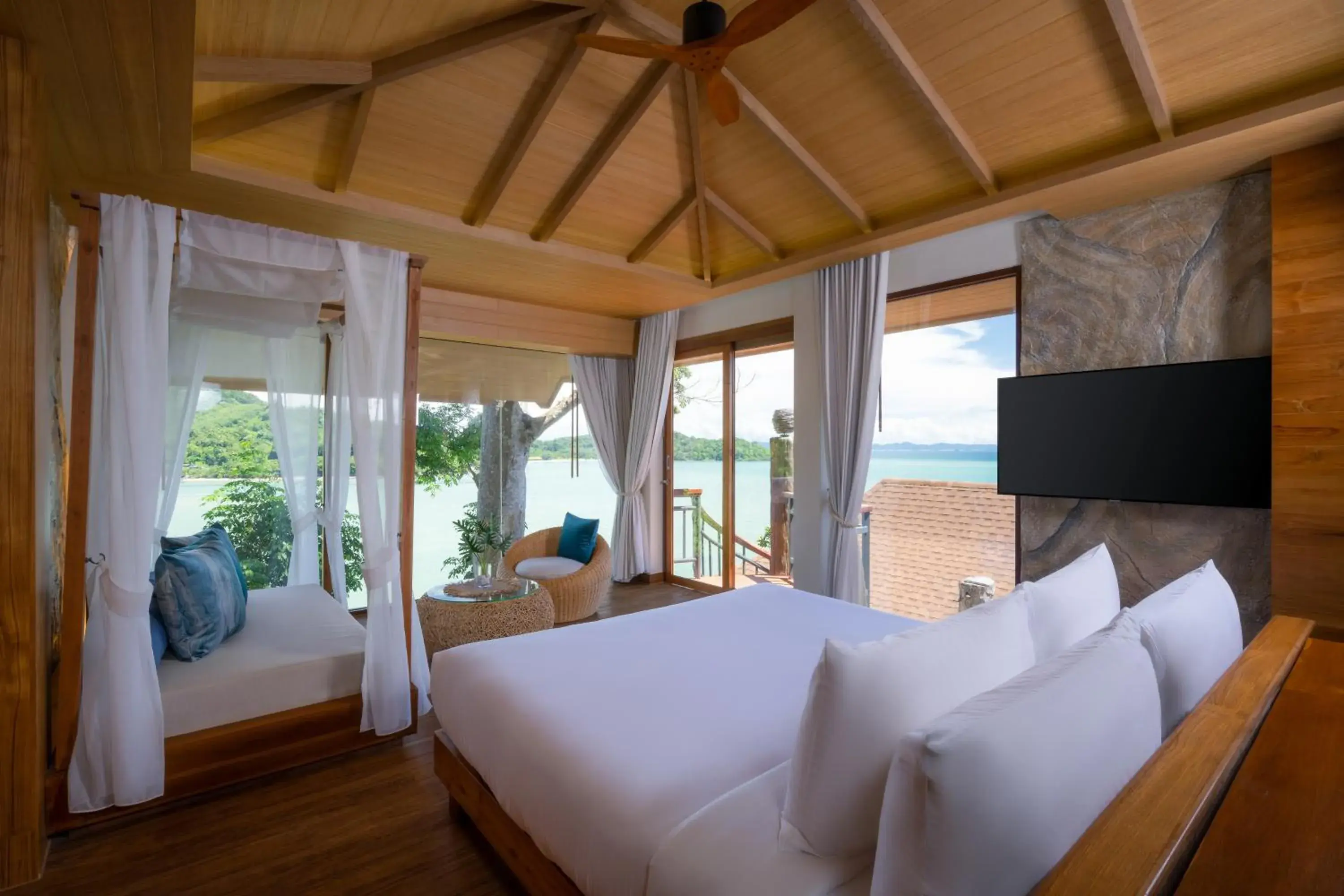 Duplex Villa with Private Pool in SINAE Phuket Luxury Hotel Duplex Villa with Private Pool in SINAE Phuket Luxury Hotel