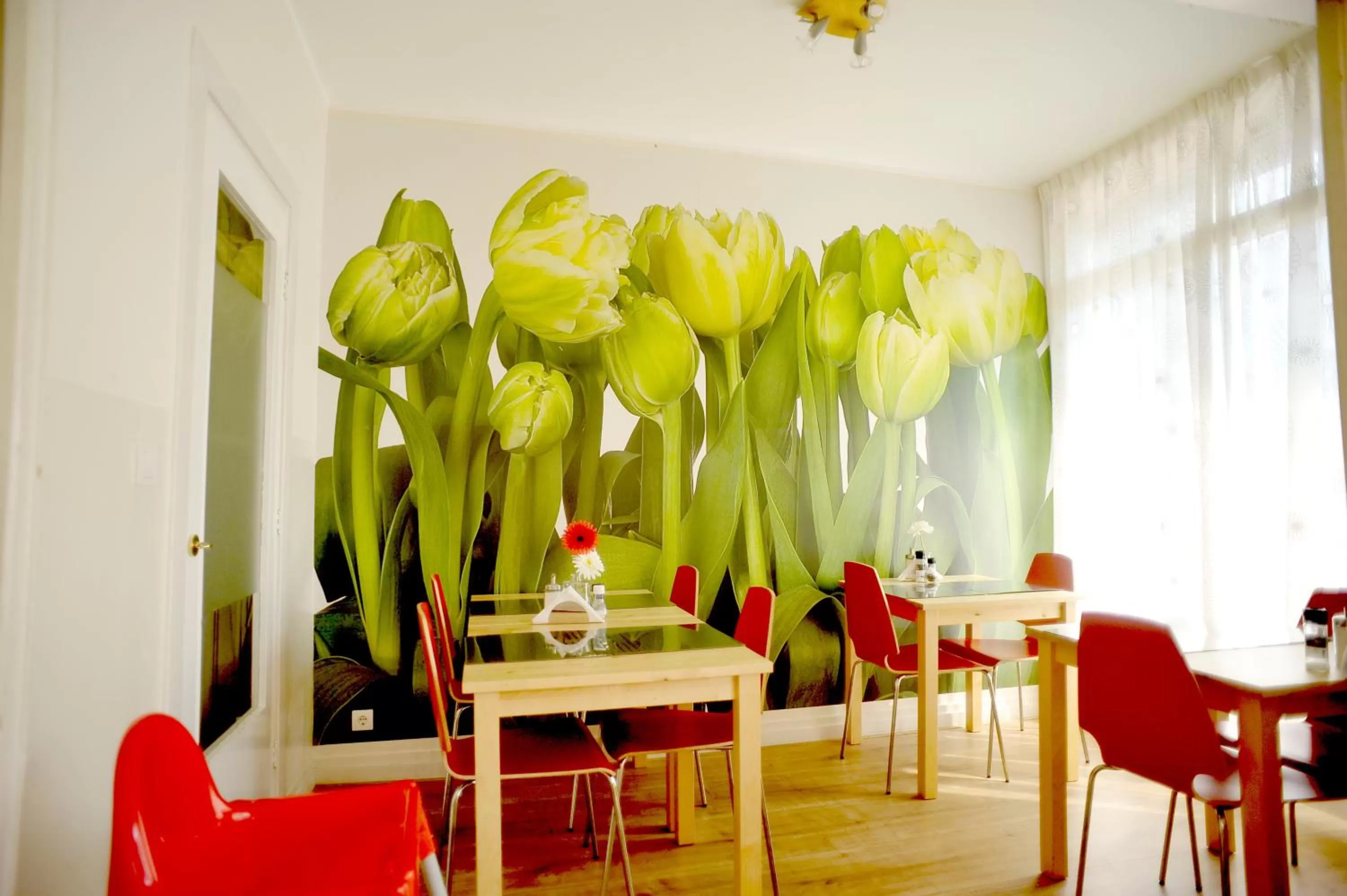 Dining area in Hotel Abba