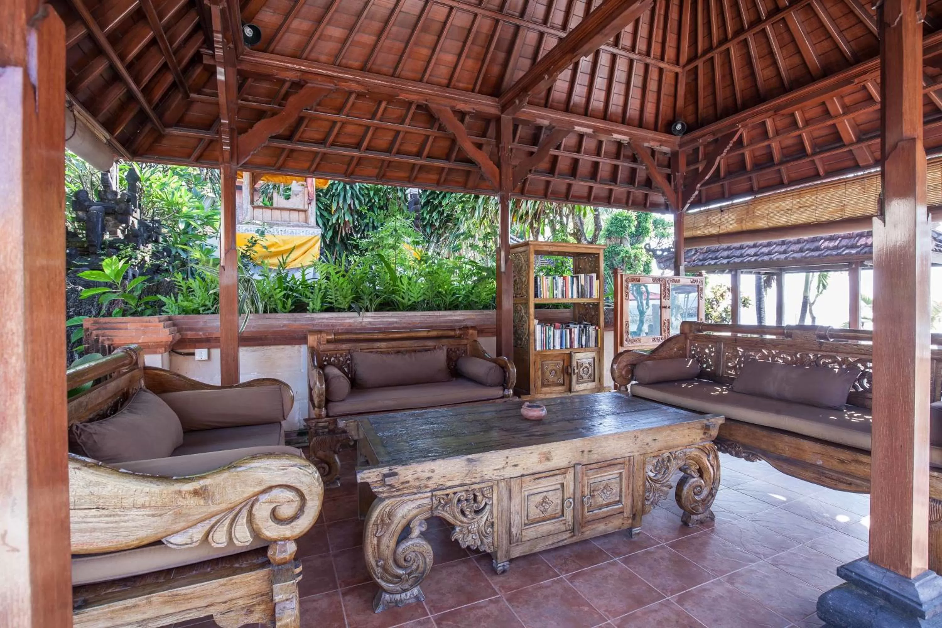 Patio in Vila Shanti Beach Front Hotel Sanur