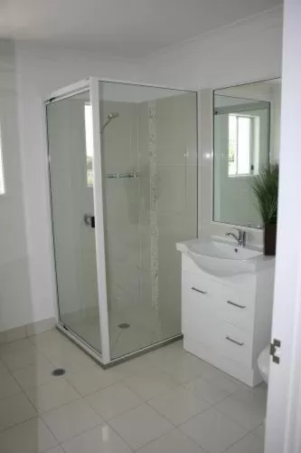 Bathroom in Alexandra Apartments