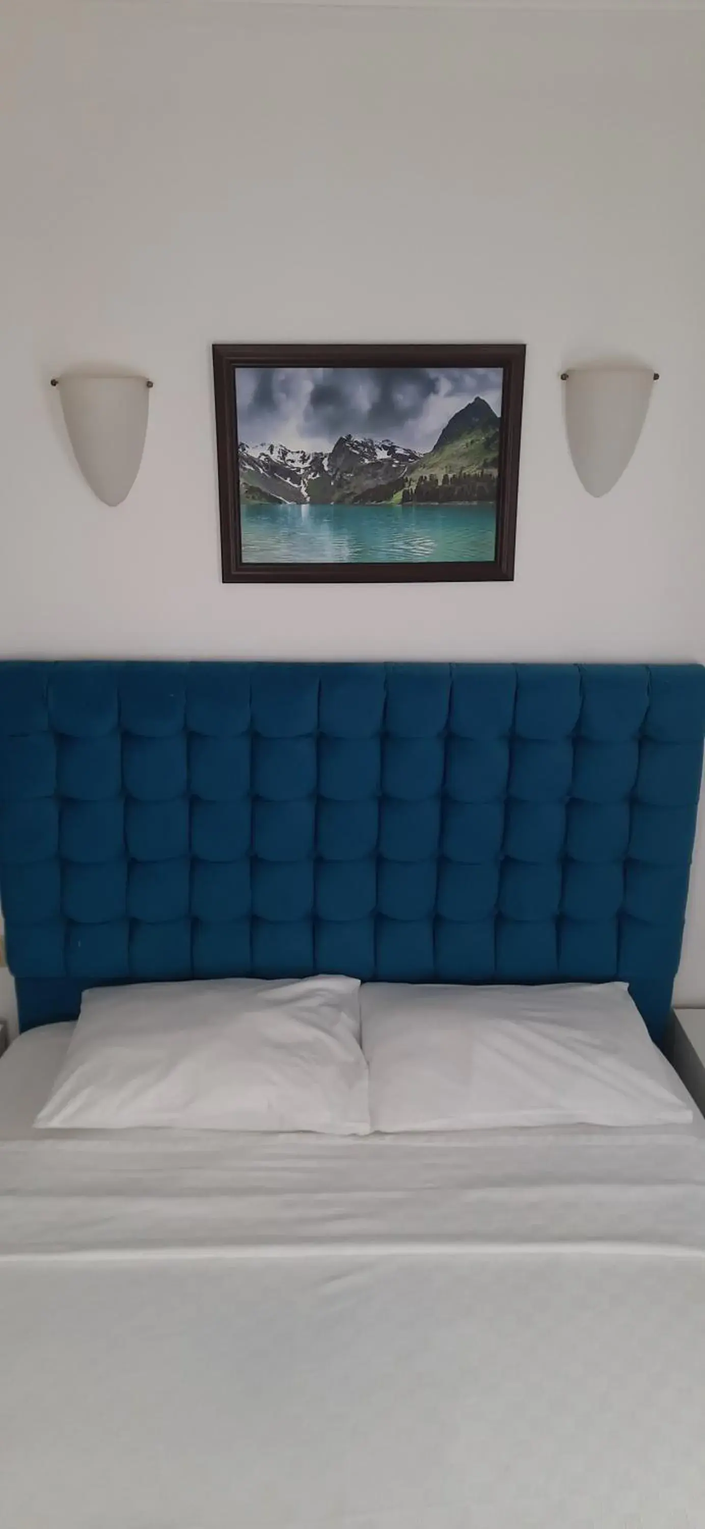 Bed in Hotel Nova