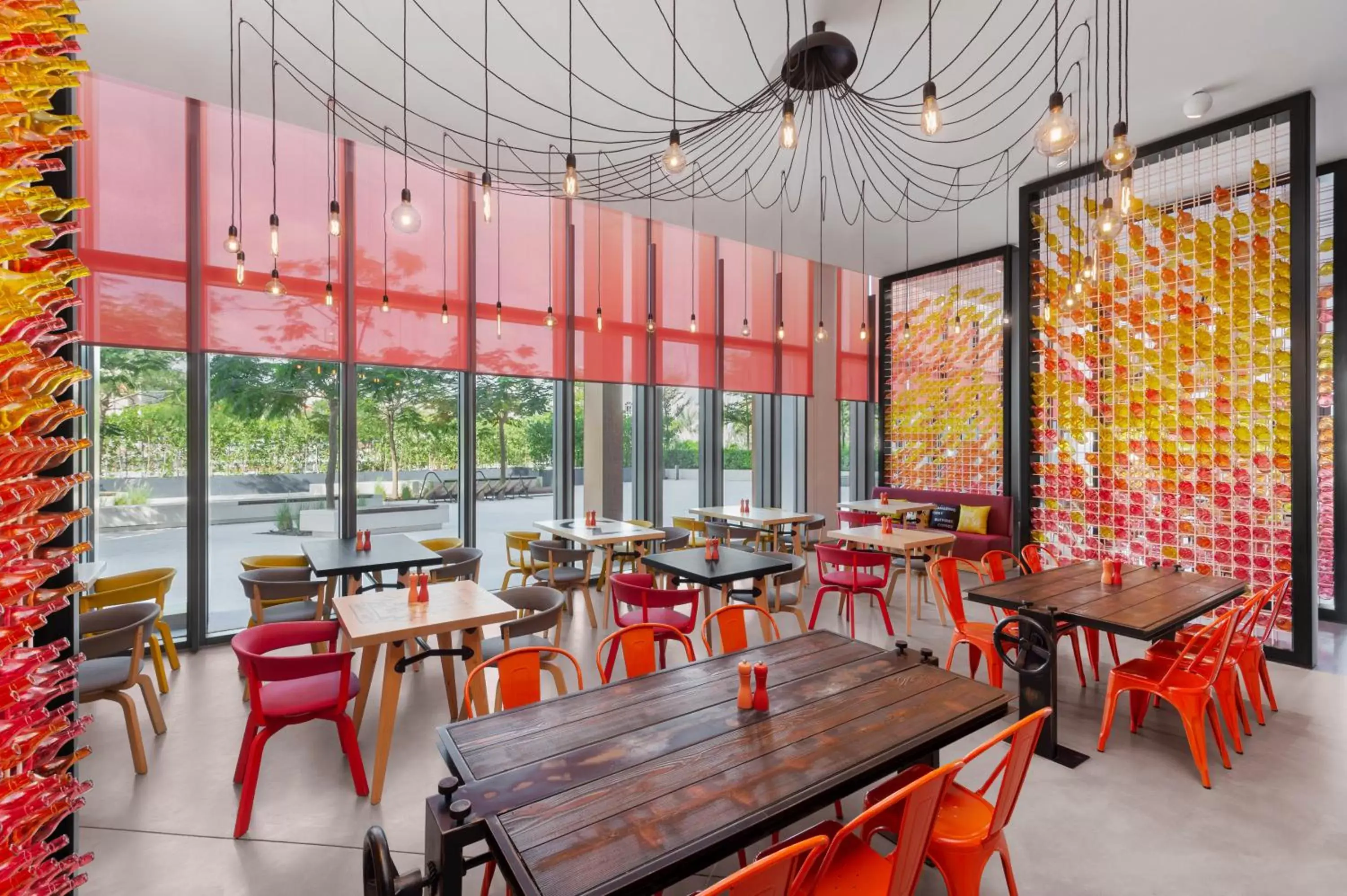 Restaurant/Places to Eat in Hampton by Hilton Dubai Al Seef
