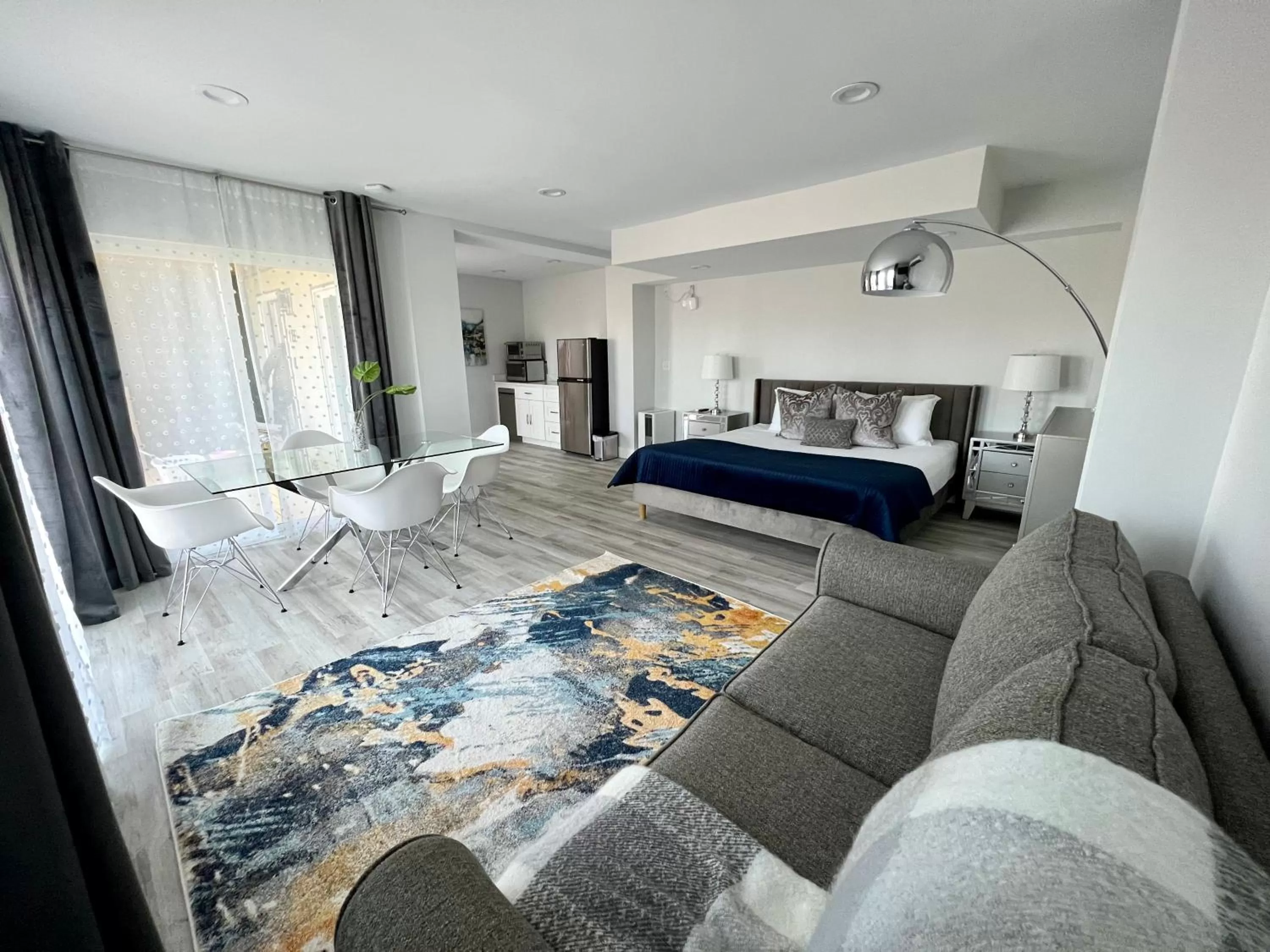 Bed in SKYLARANNA Resort & SPA