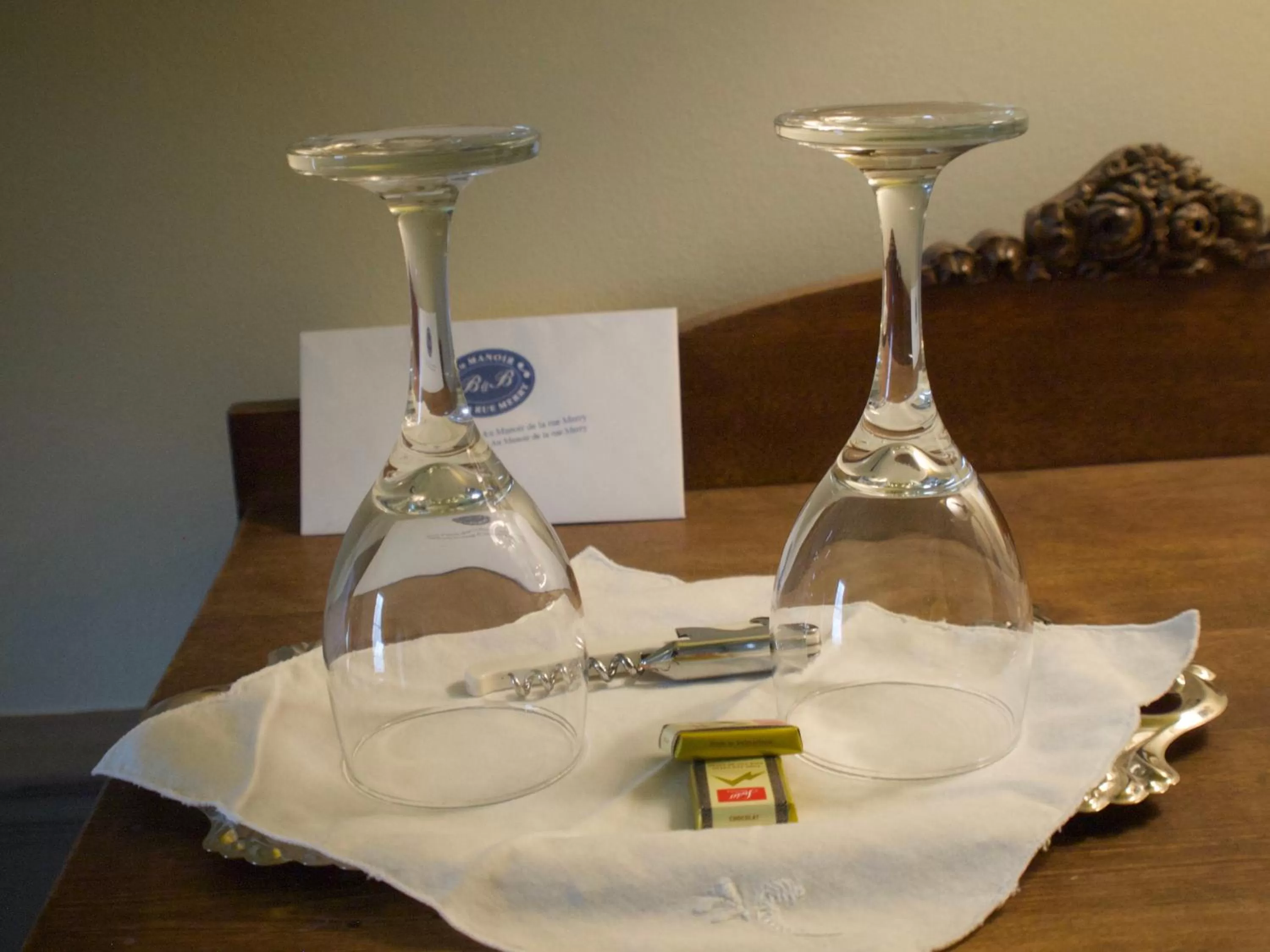 Restaurant/Places to Eat in Au Manoir de la rue Merry