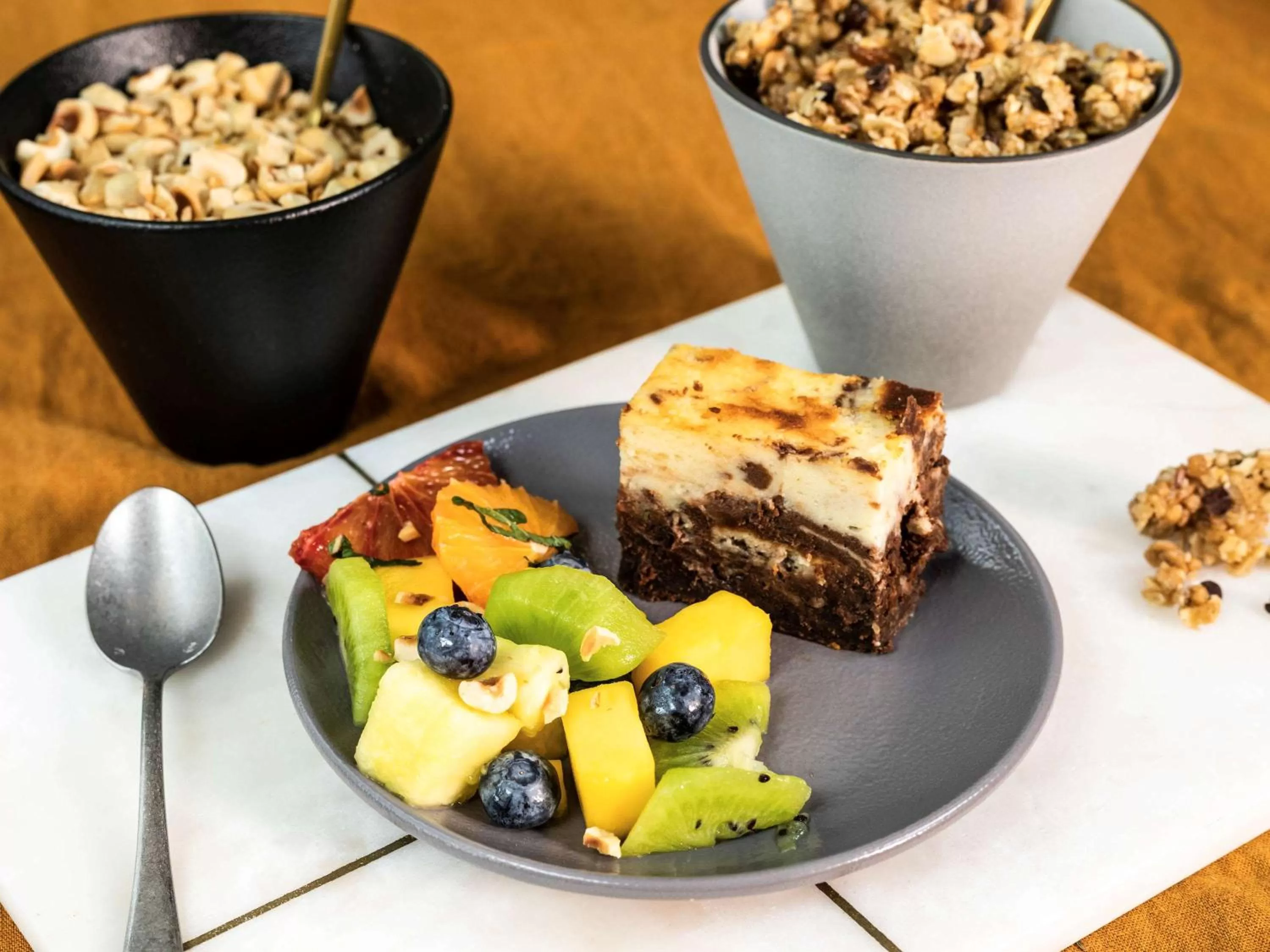 Restaurant/places to eat in Novotel Chennai OMR