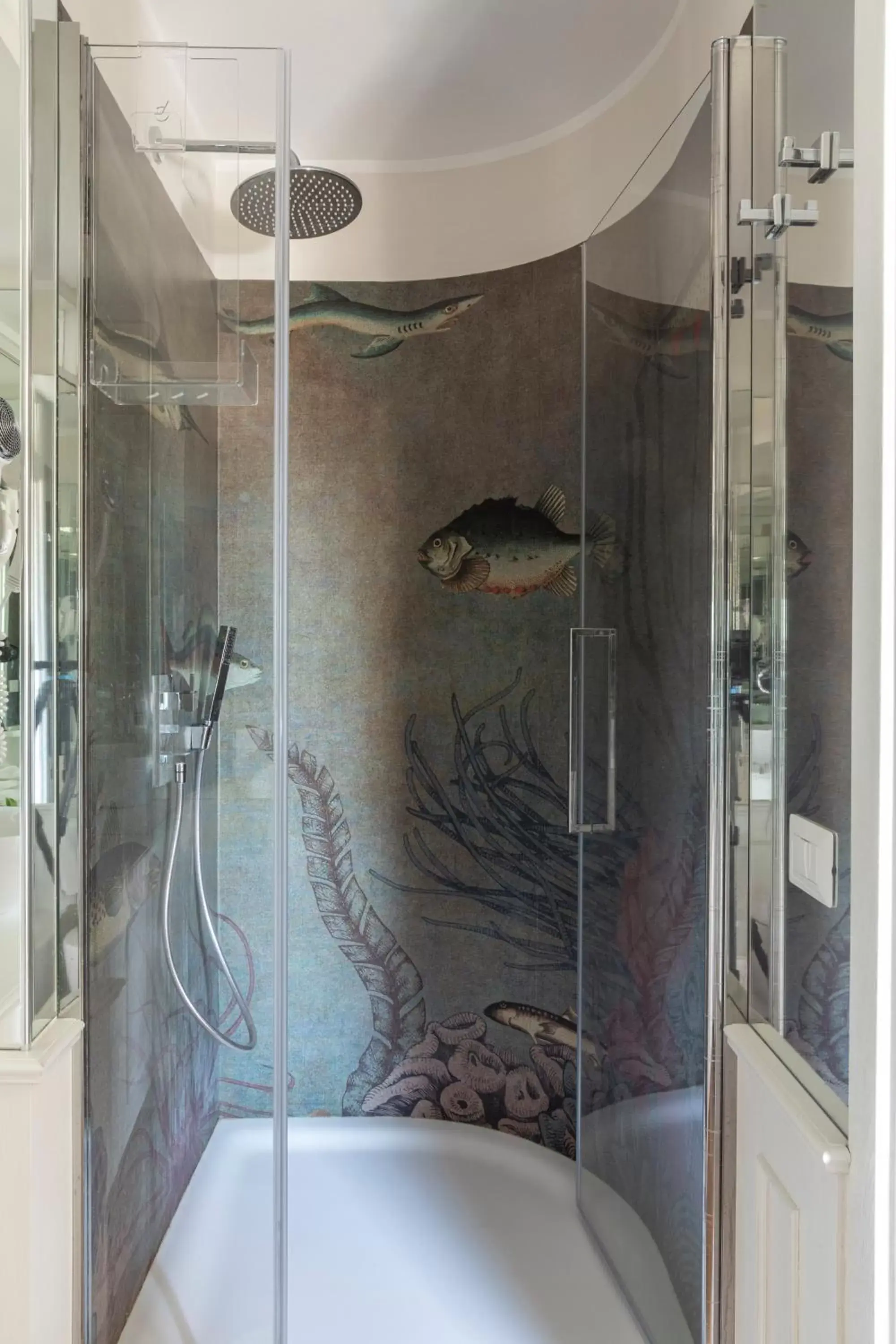 Shower, Bathroom in Hotel Scalinata Di Spagna