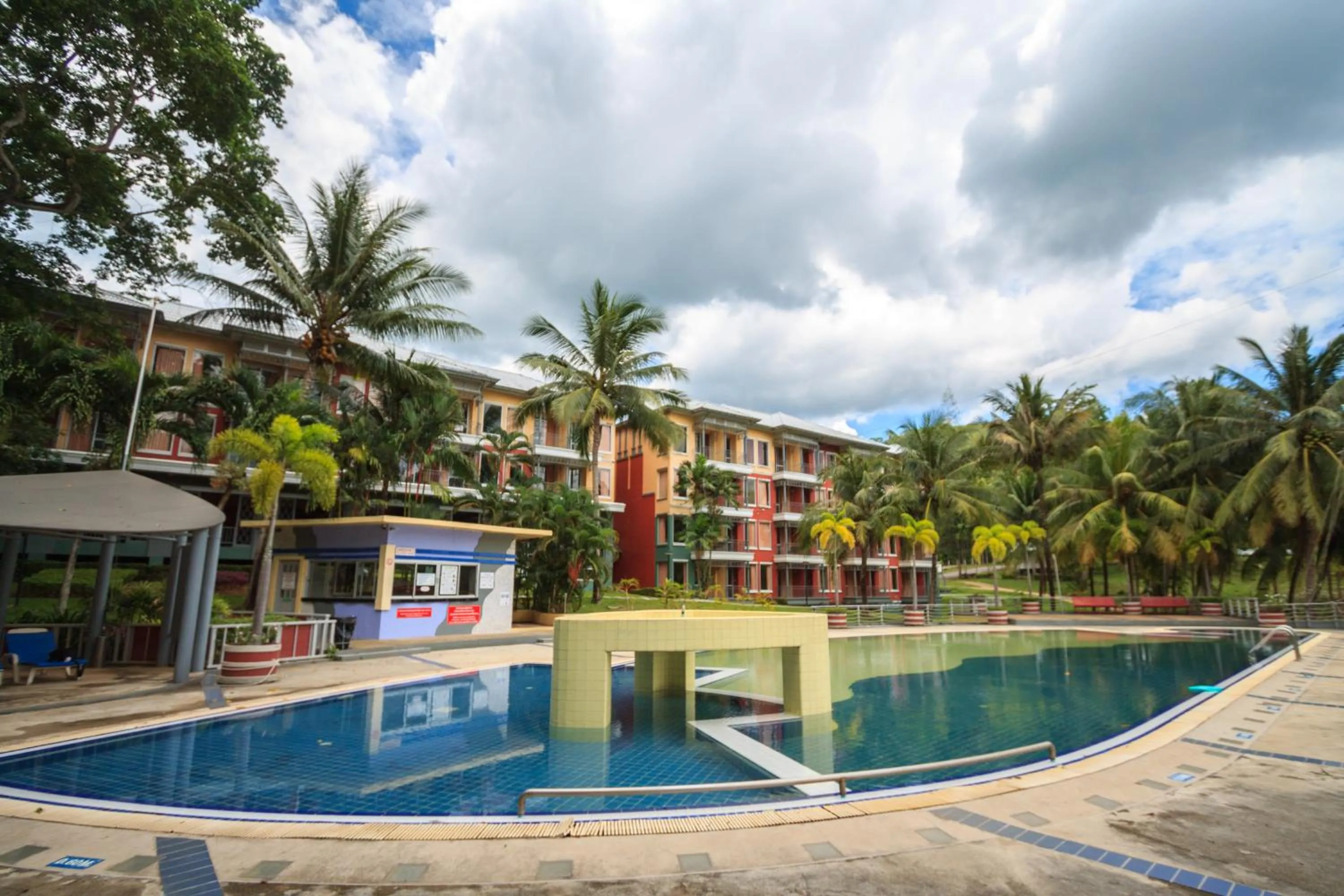 Decorative detail in Brookside Valley Resort