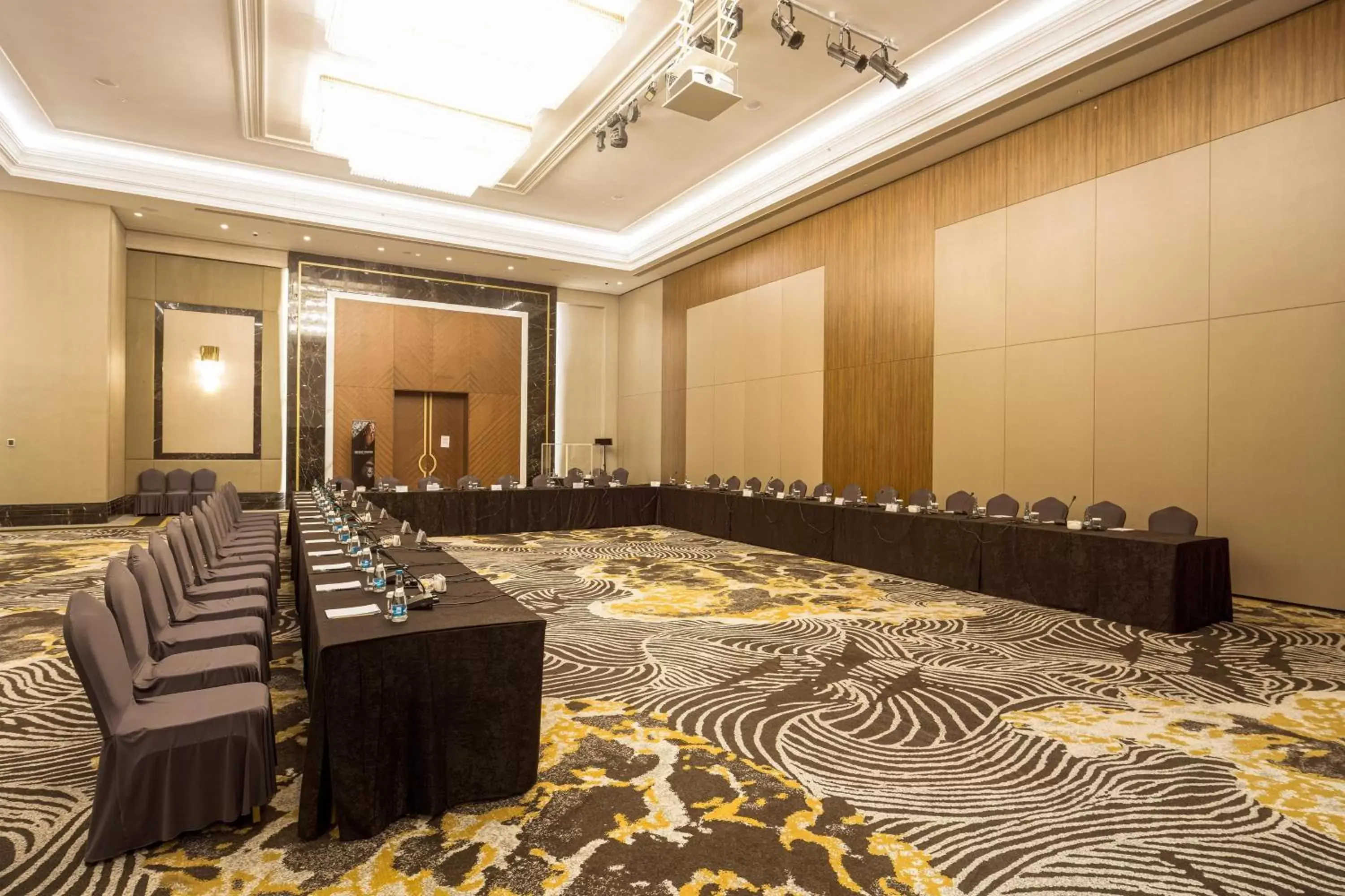 Meeting/conference room in Sheraton Bishkek