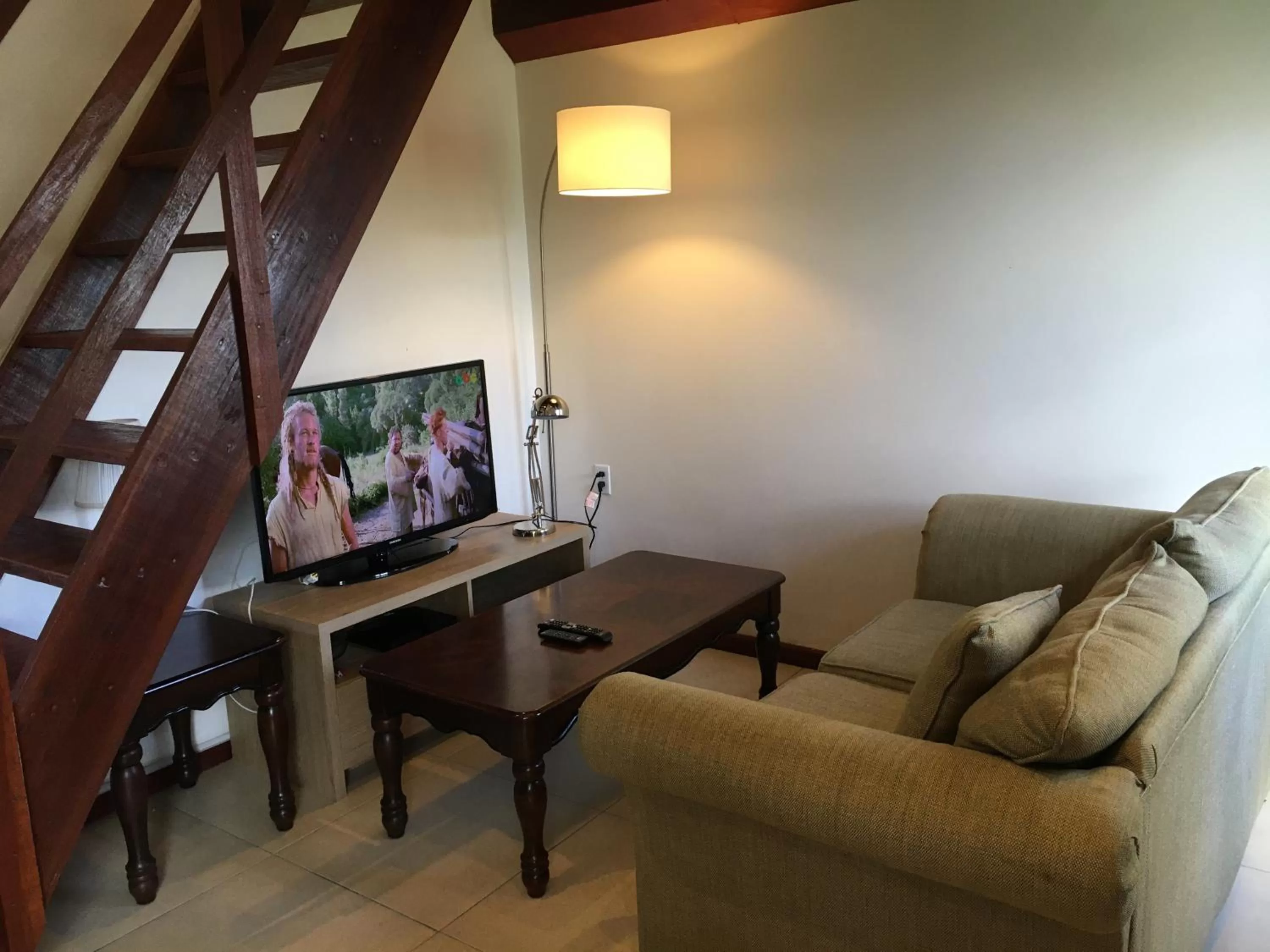 TV and multimedia, Seating Area in Asteria Studios