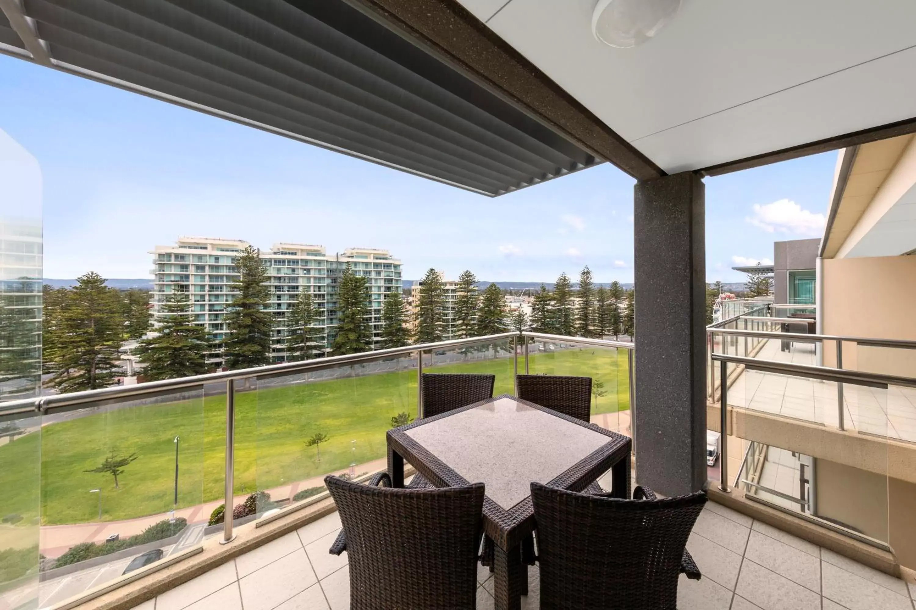 View (from property/room), Balcony/Terrace in Oaks Glenelg Plaza Pier Suites