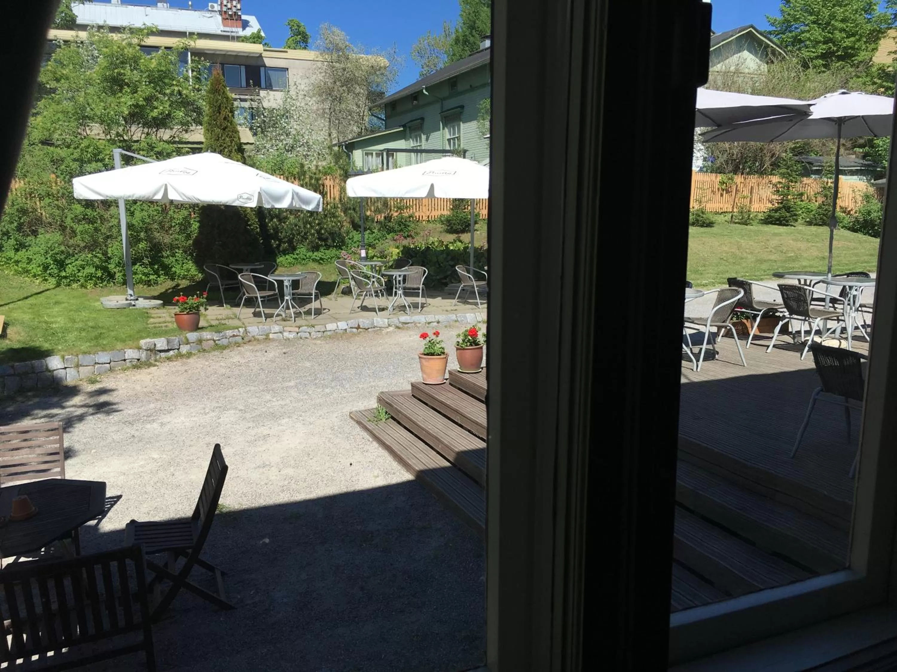 Garden view in Cafe-Restaurant & Hotel Saima