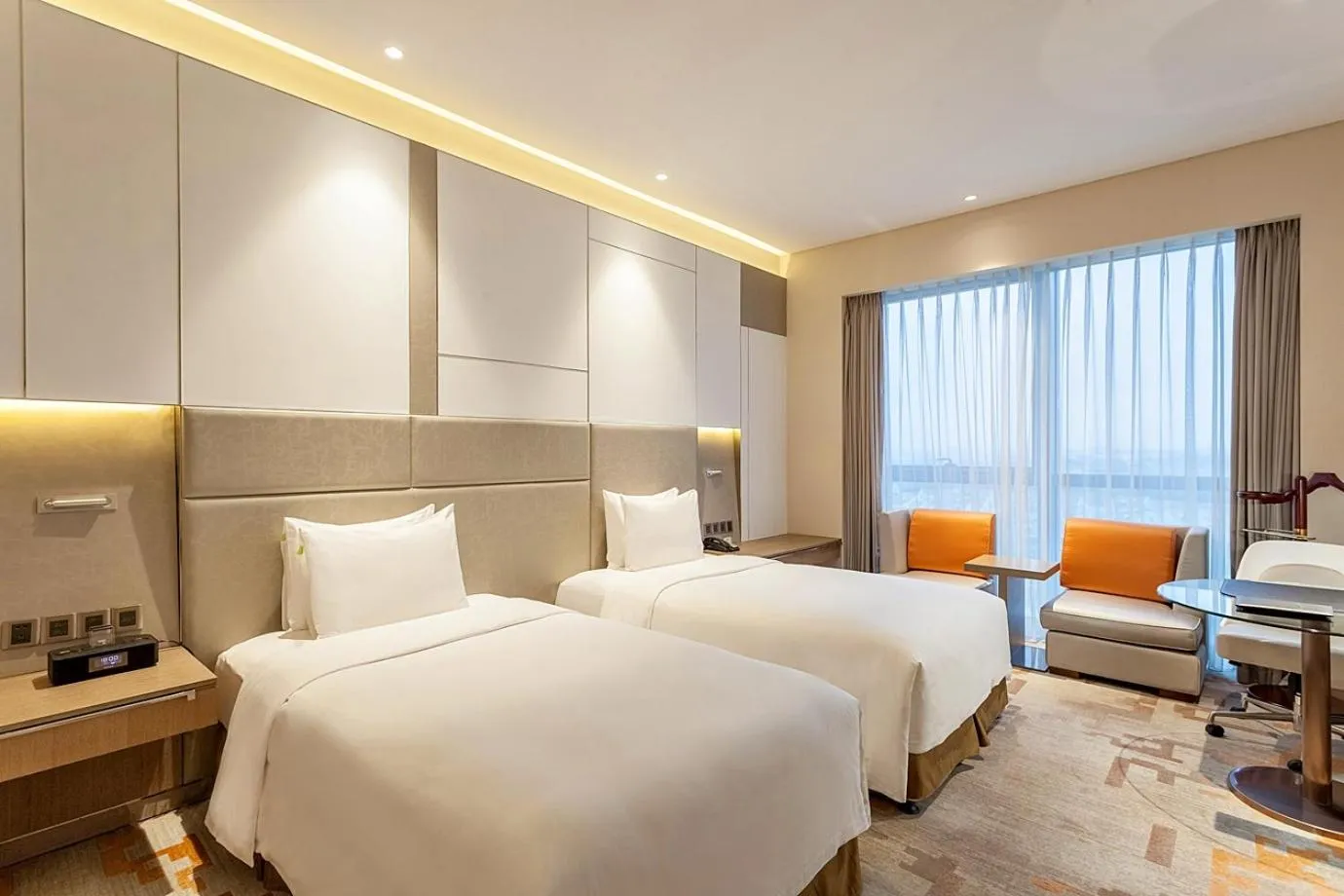 Photo of the whole room, Bed in Radisson Exhibition Center Shanghai