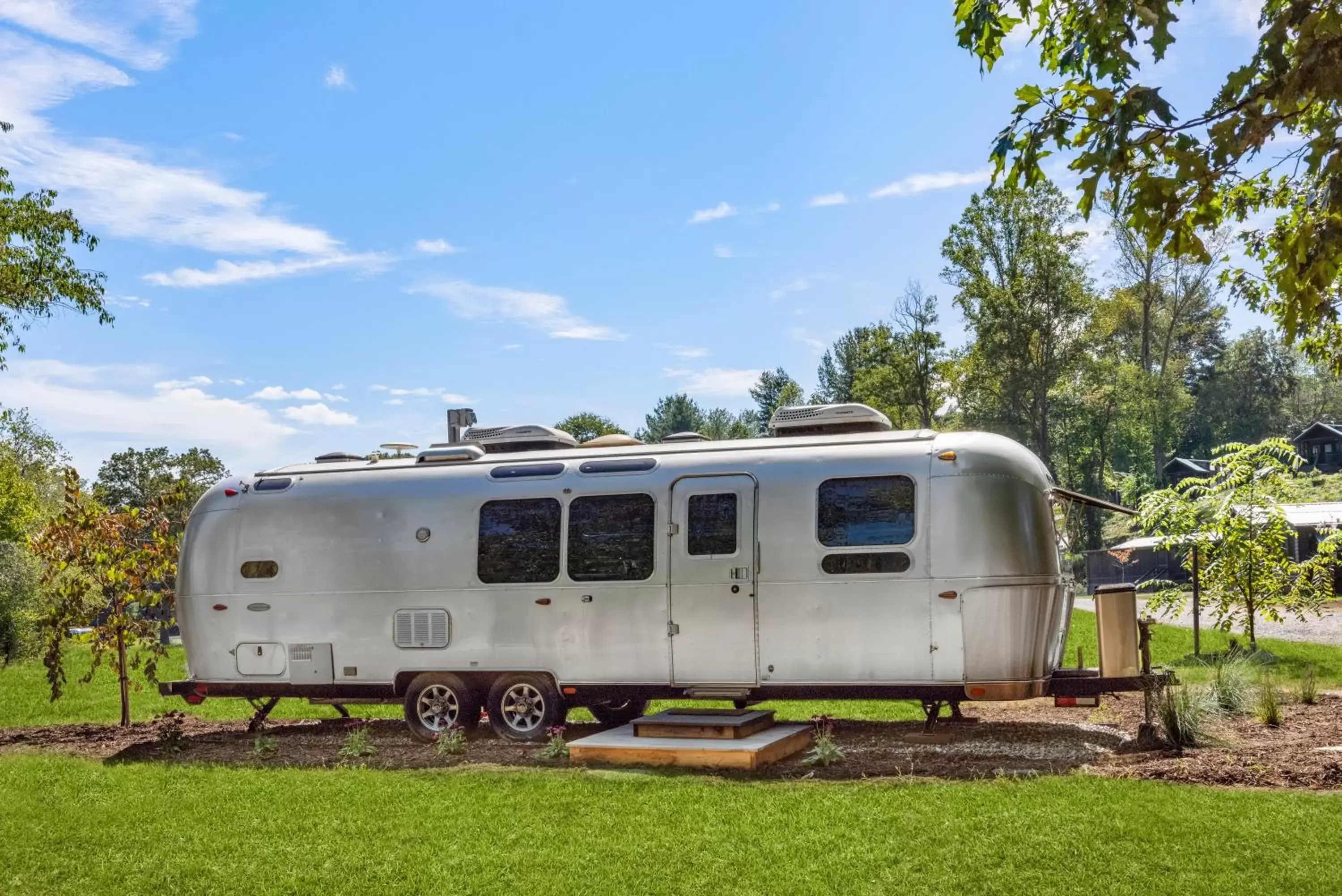 Property Building in Asheville River Cabins