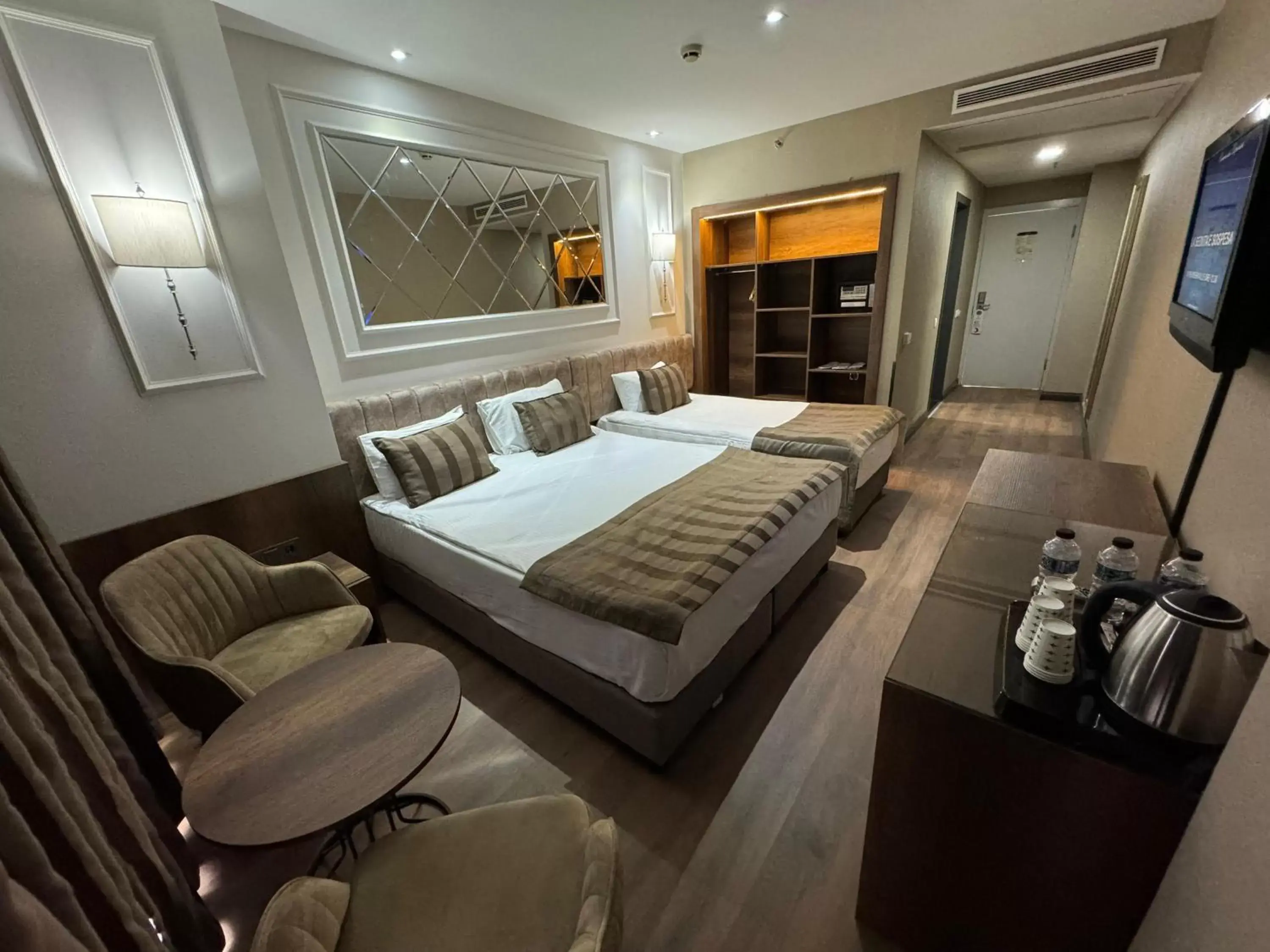 Bed in The Hotel Beyaz Saray & Spa