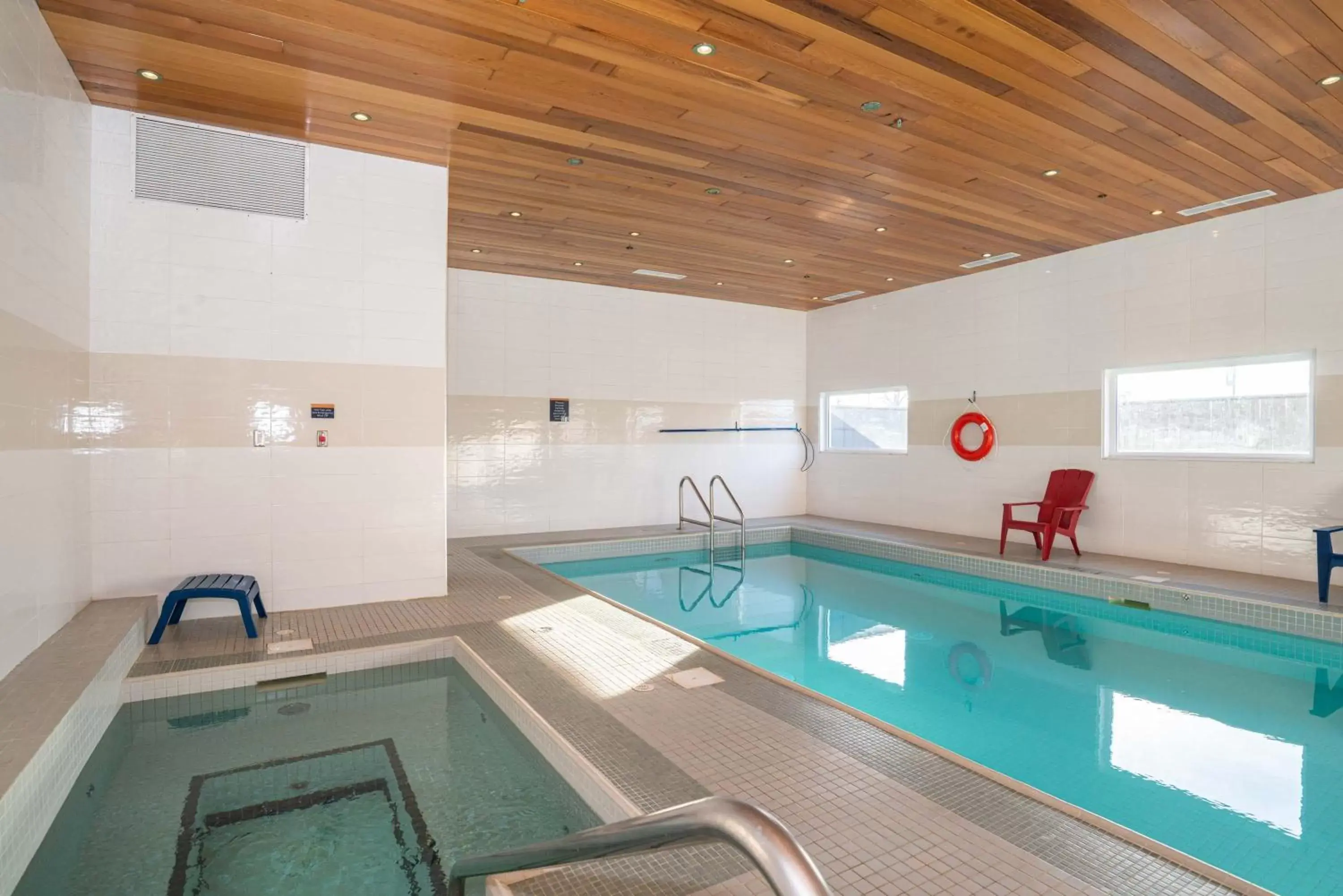 Swimming pool in Sandman Hotel Red Deer Swimming pool in Sandman Hotel Red Deer