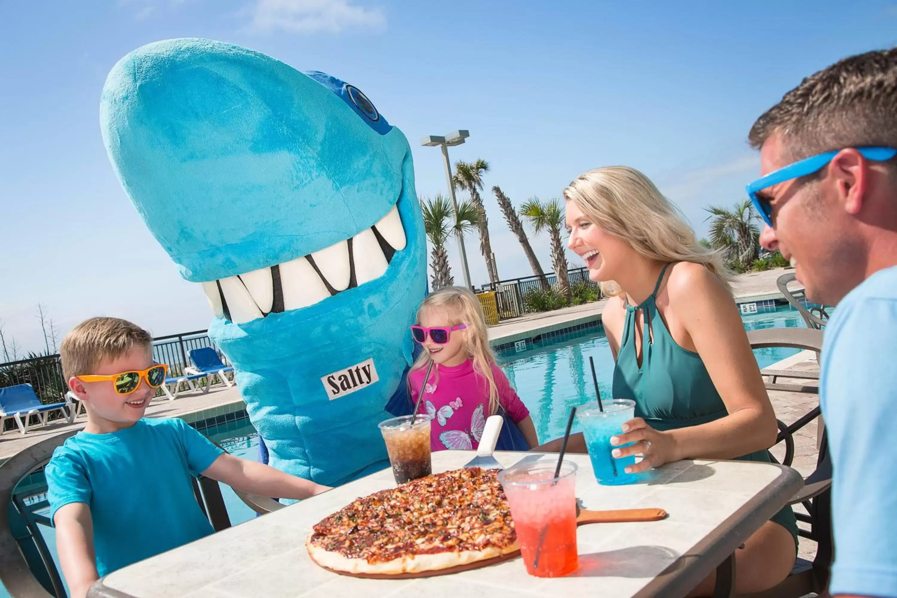 Meals, Children in Landmark Resort