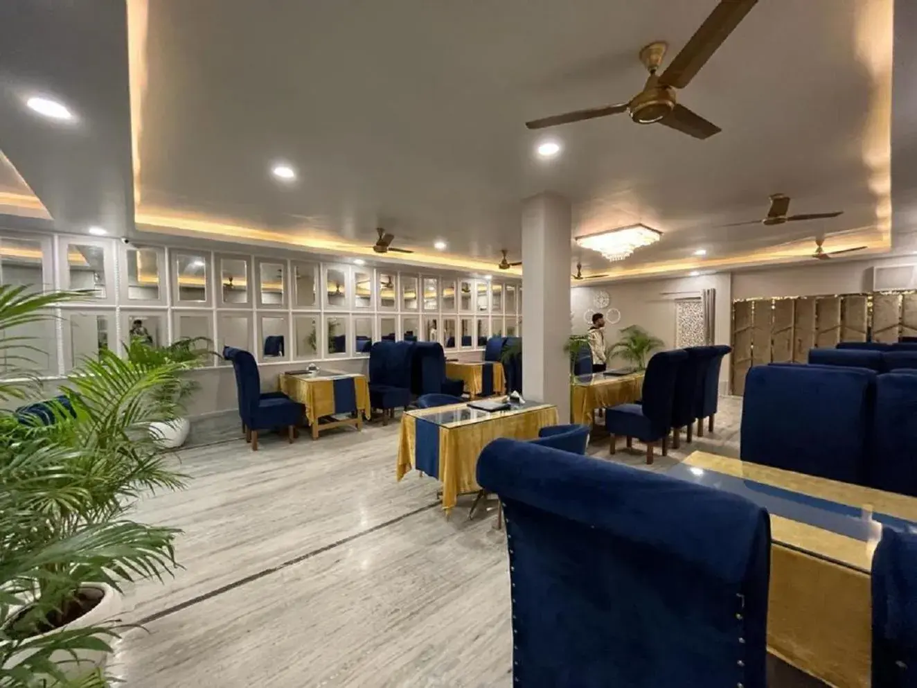 Property building in HOTEL ANAND Property building in HOTEL ANAND