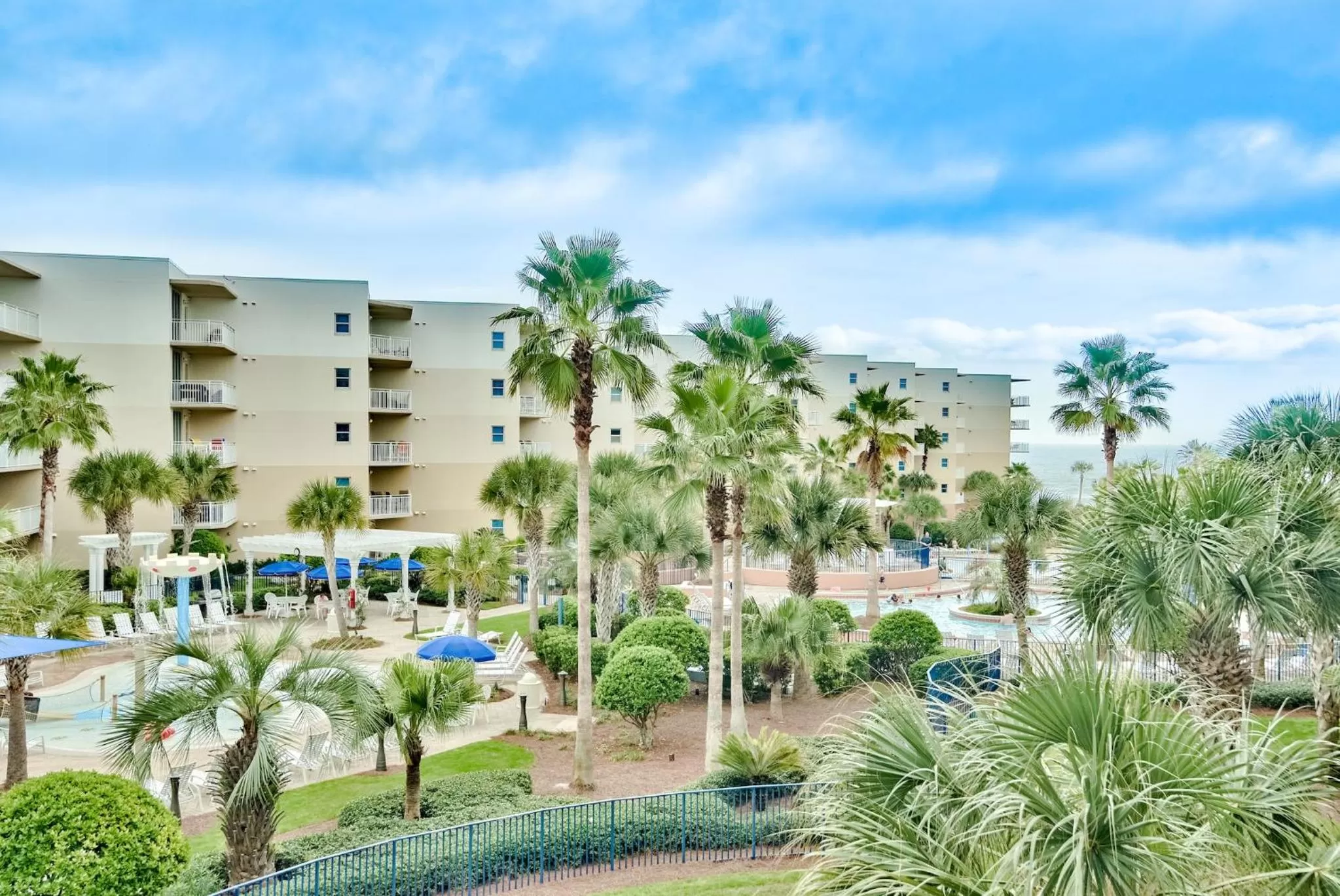 Pool view in Waterscape Resort by Tufan