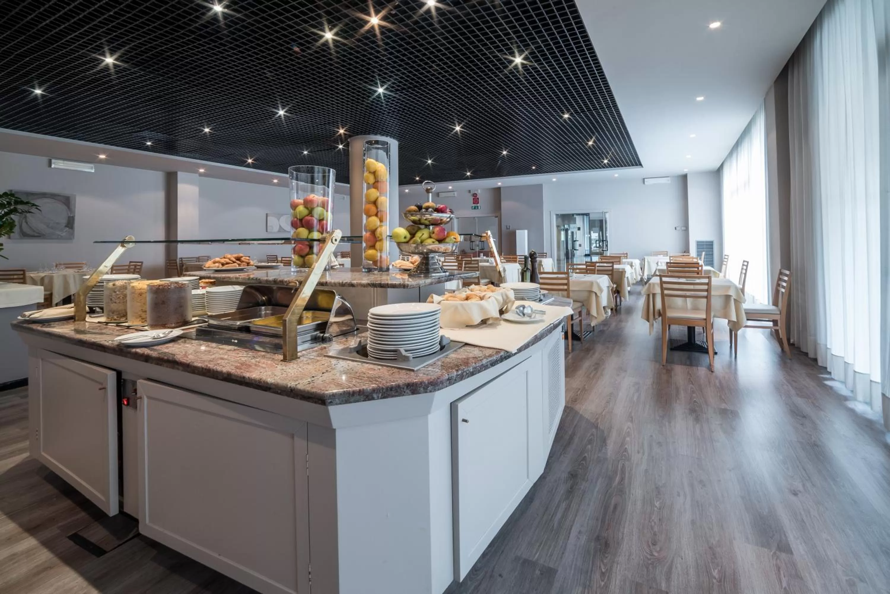 Buffet breakfast in Idea Hotel Piacenza