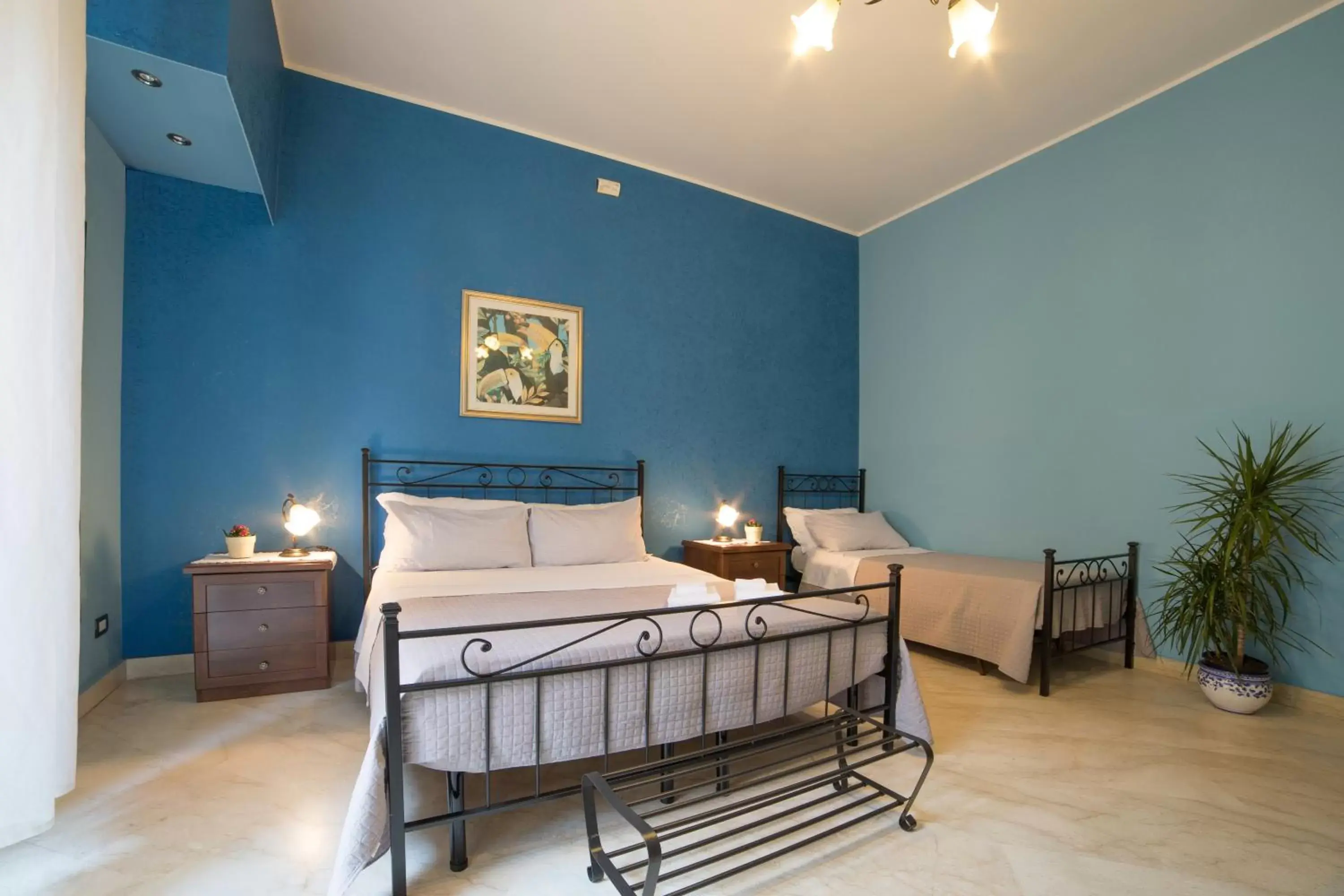 Bedroom, Bed in Catania Inn Rooms