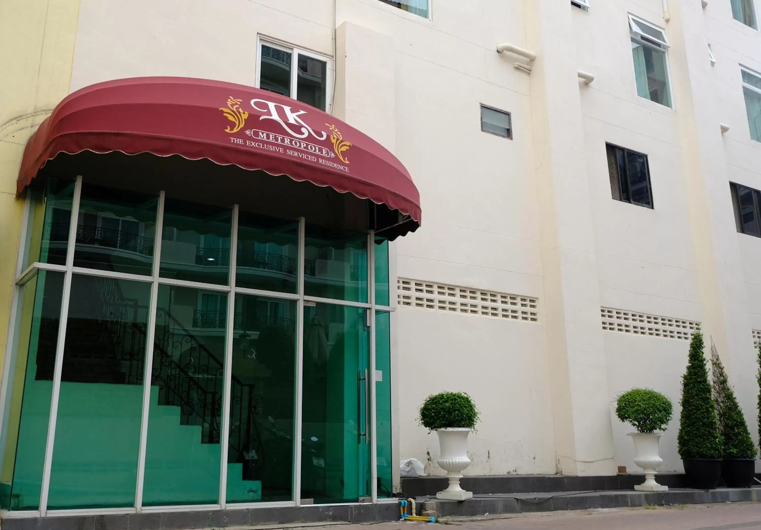 Property building in LK Metropole (Junior Wing) Property building in LK Metropole (Junior Wing)