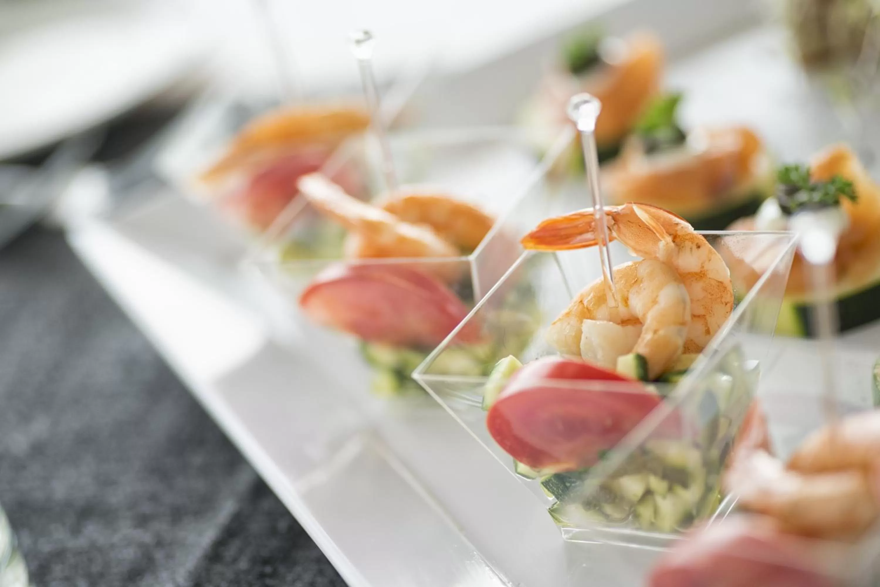 Restaurant/places to eat in Simon Hotel