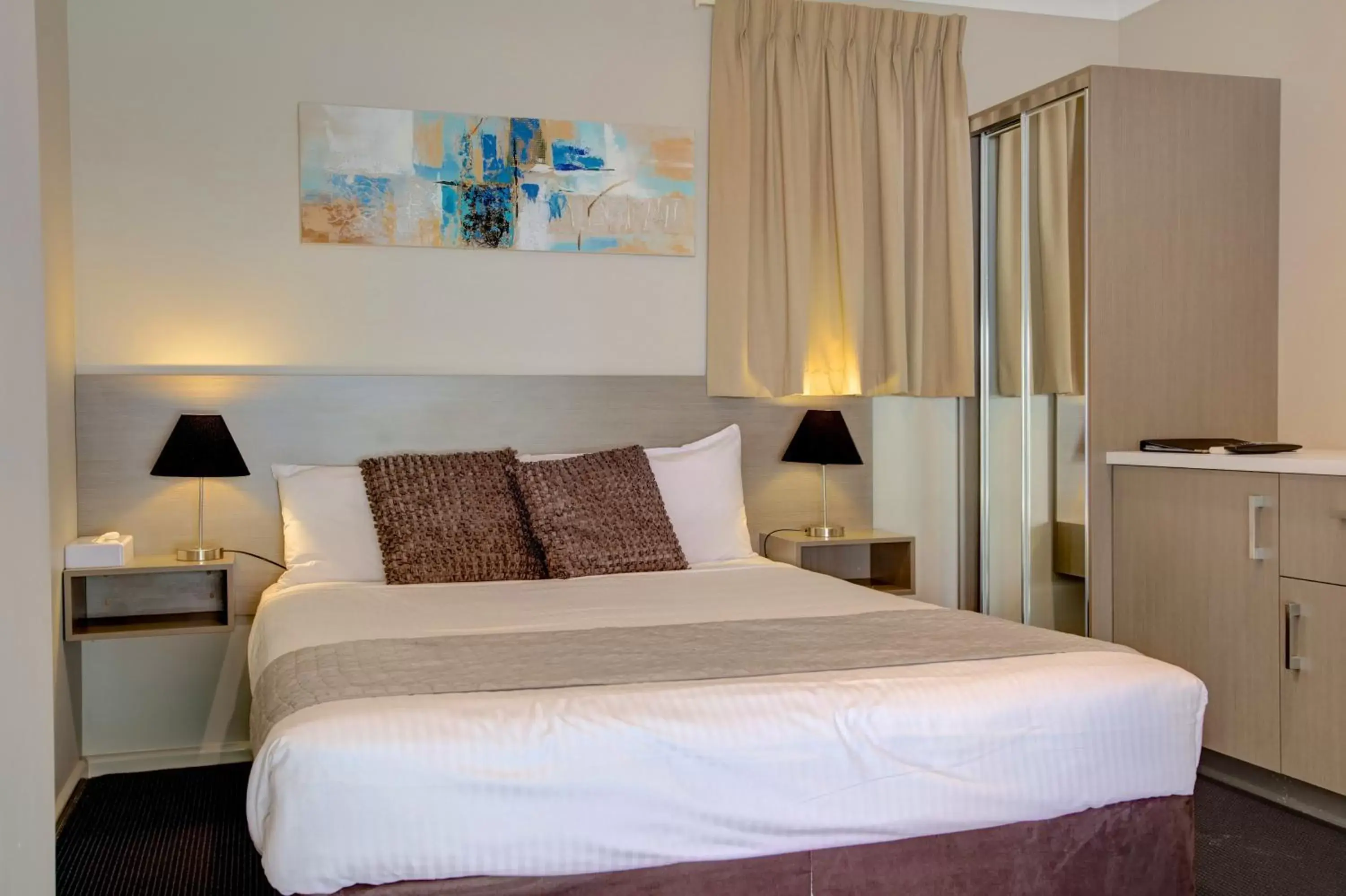 Bedroom, Bed in Beachpark Apartments Coffs Harbour