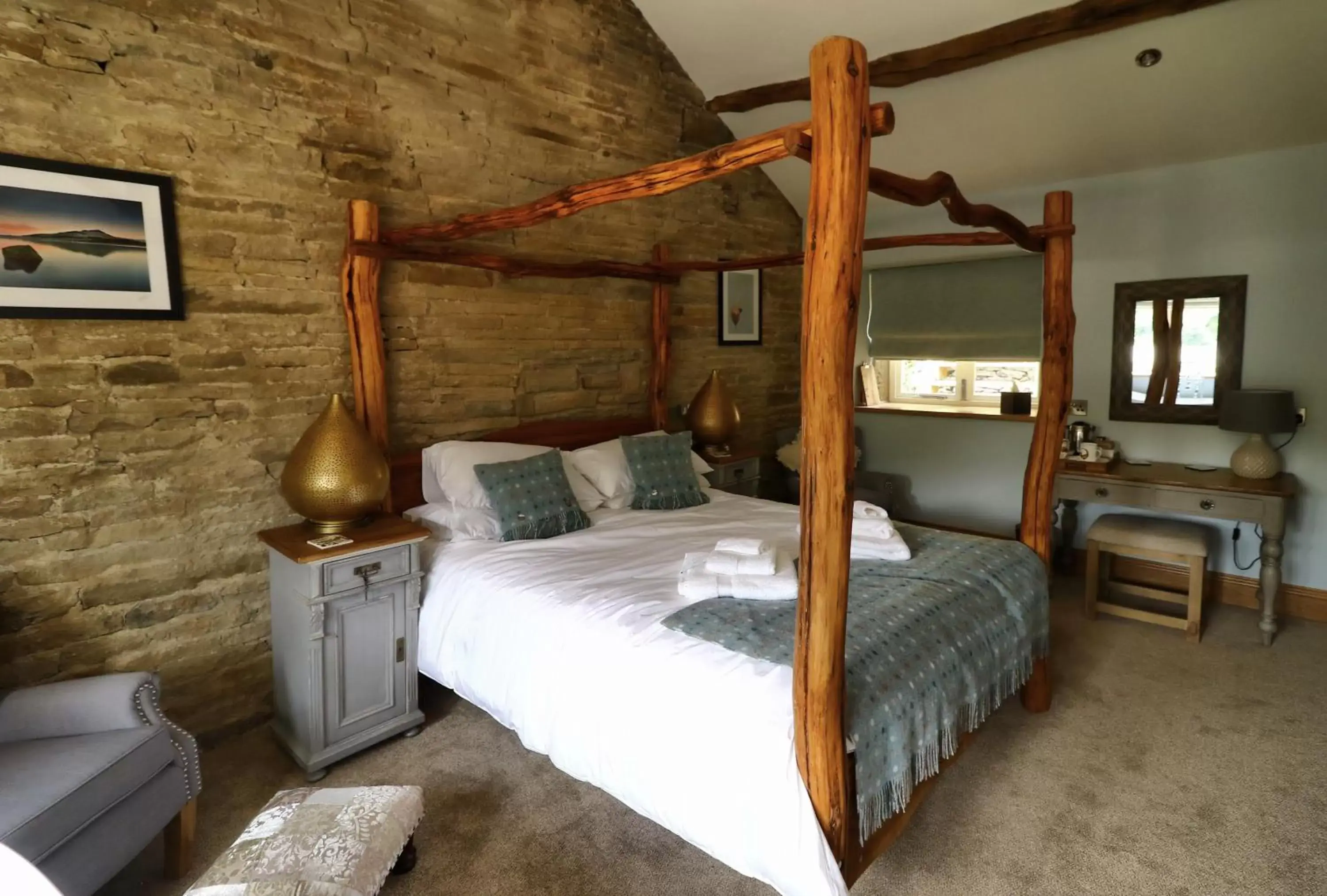 King Room in The Pickled Pheasant King Room in The Pickled Pheasant