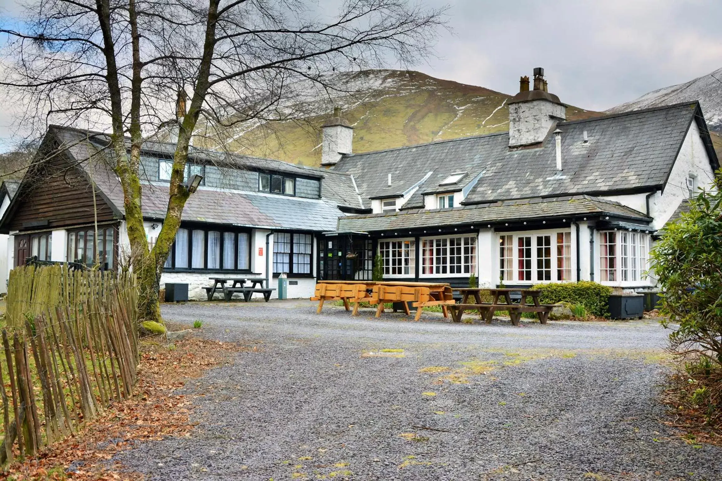 Facade/entrance, Property Building in Gwesty Minffordd Hotel