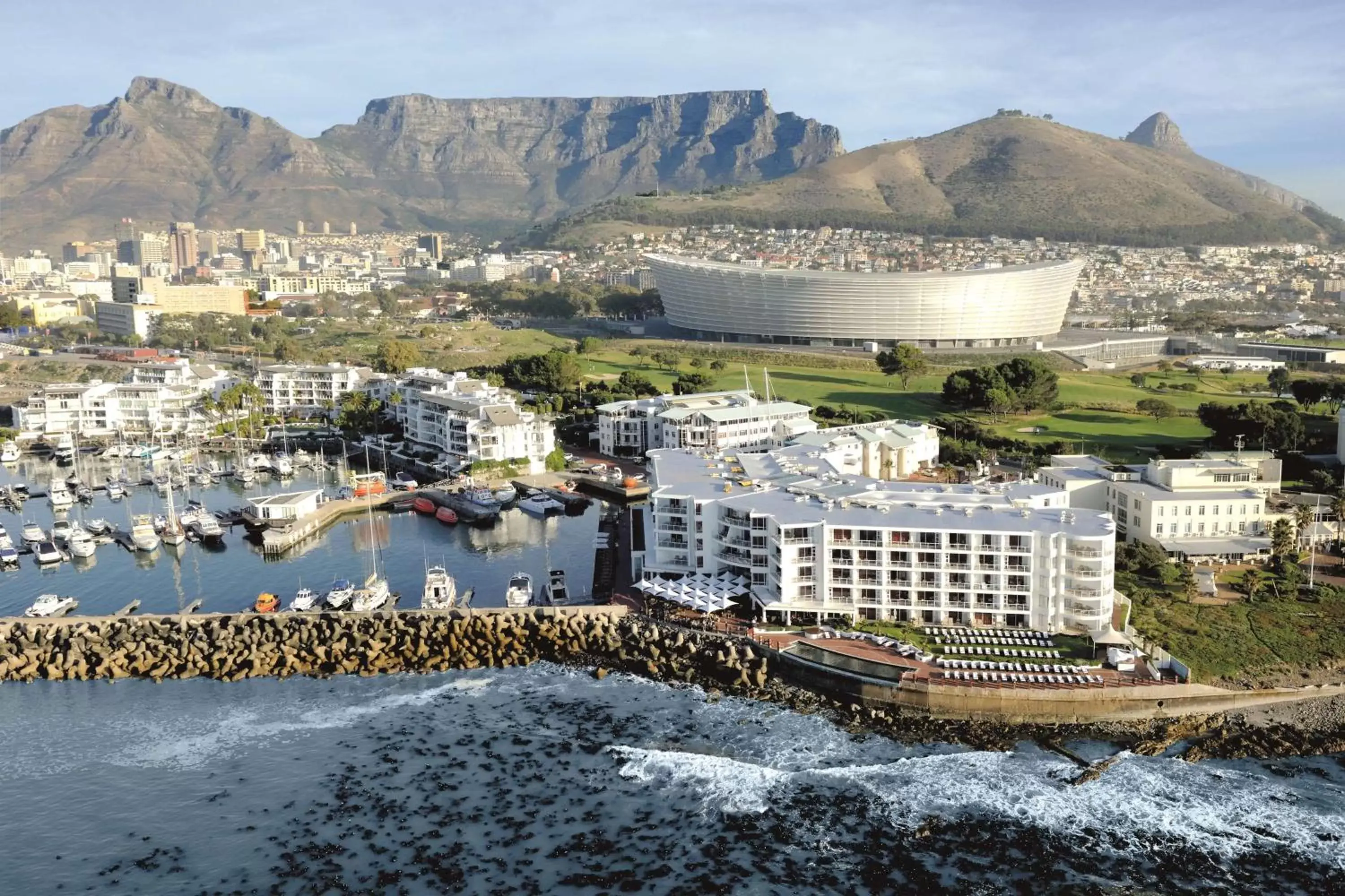 Property building, Bird's-eye View in Radisson Blu Hotel Waterfront, Cape Town